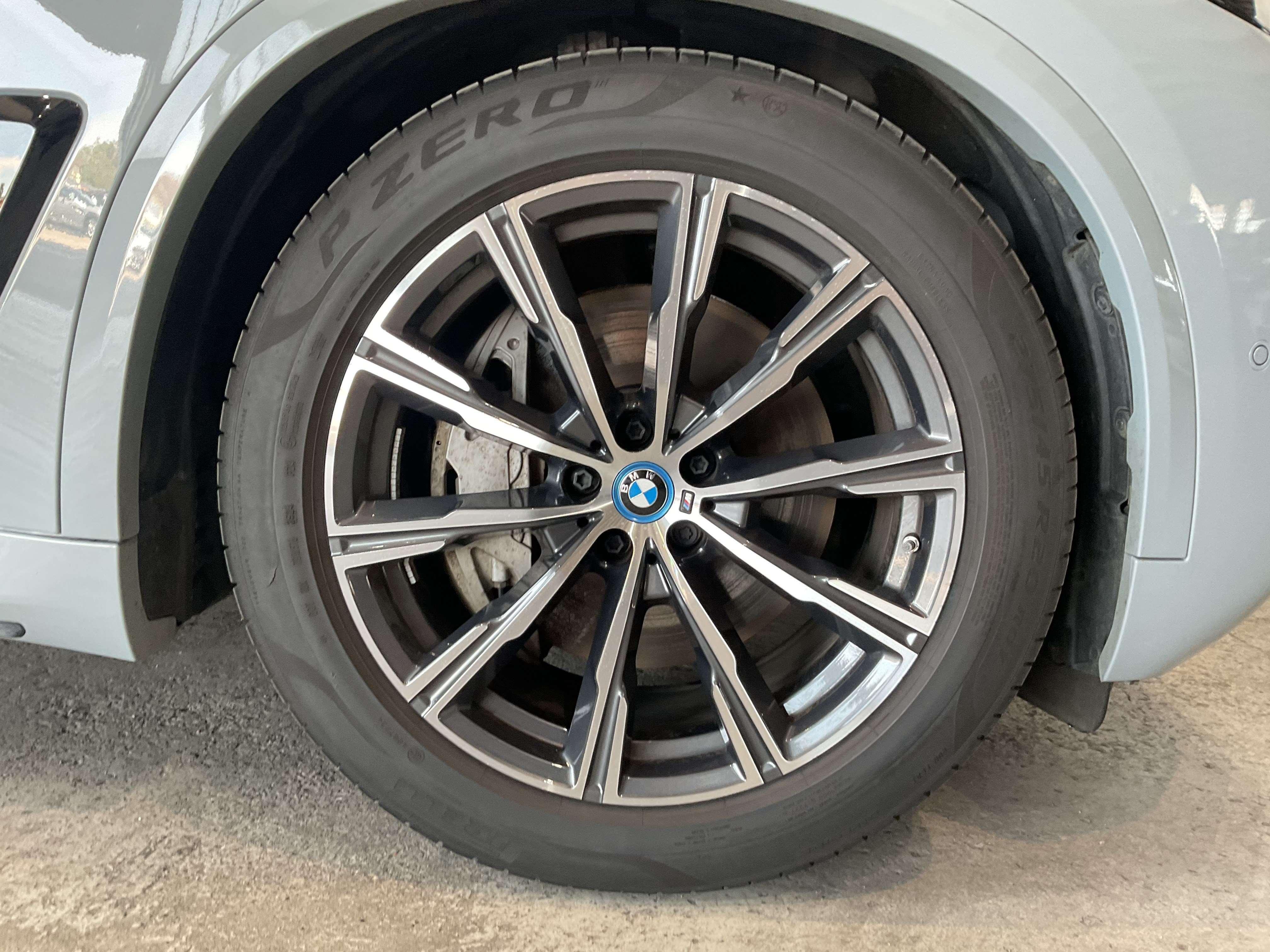 BMW X5 – Bild 8