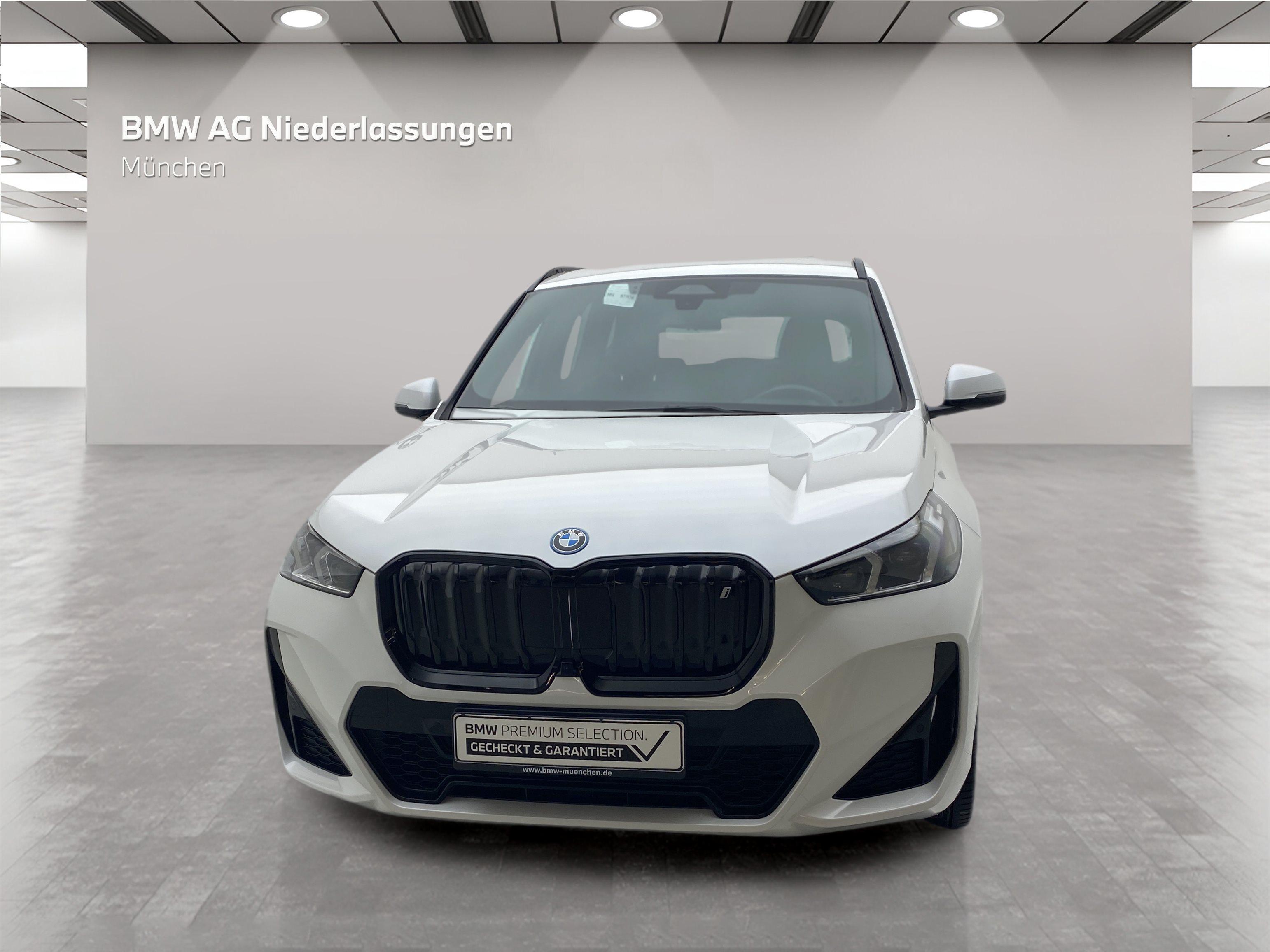 BMW iX1 – Bild 3