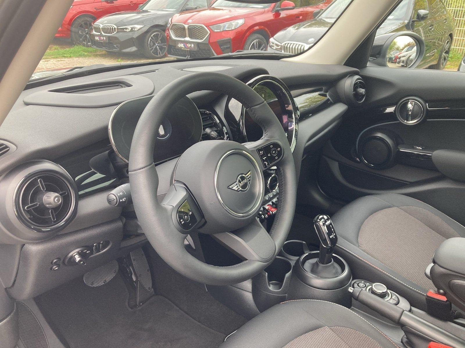 MINI Cooper 5-Türer – Bild 12