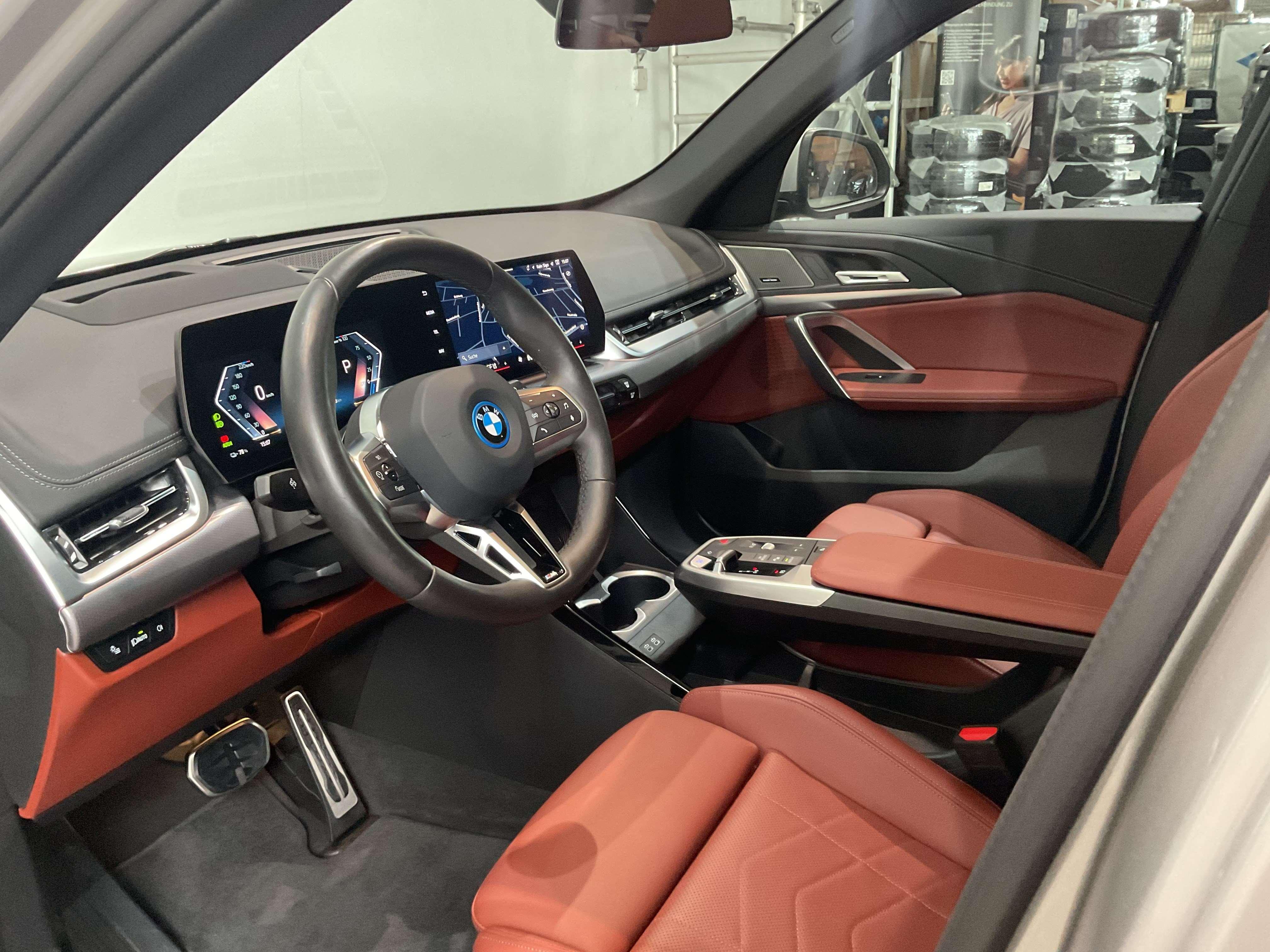 BMW iX1 – Bild 6