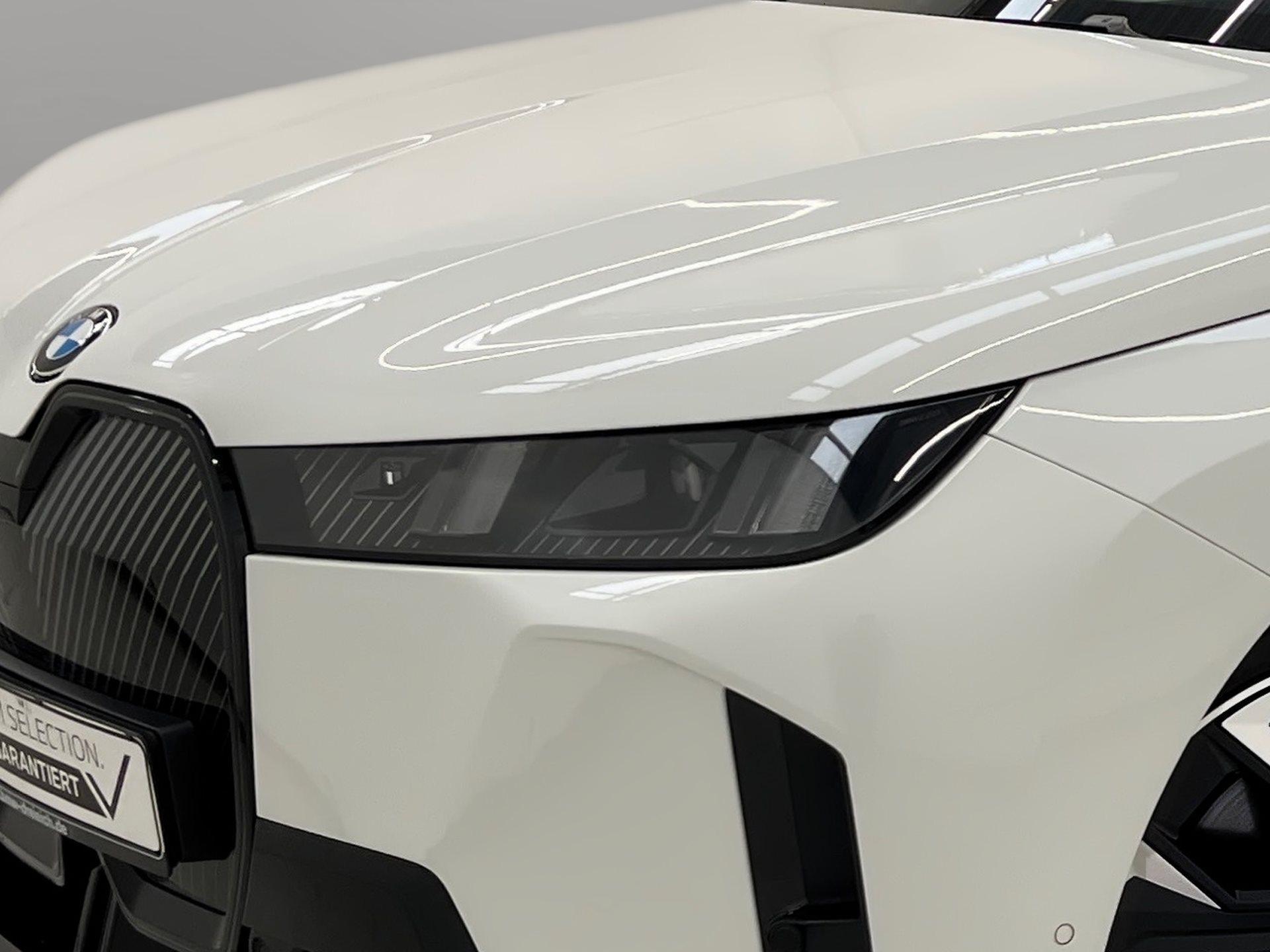 BMW iX – Bild 14