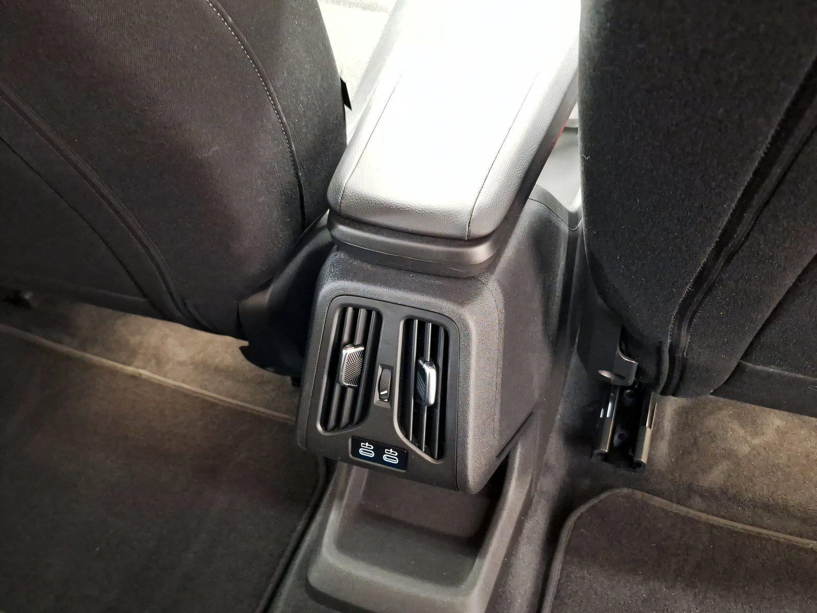 BMW iX1 – Bild 8