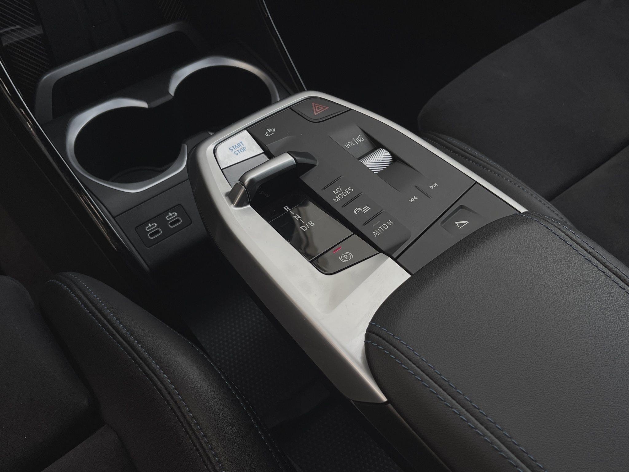 BMW iX1 – Bild 7