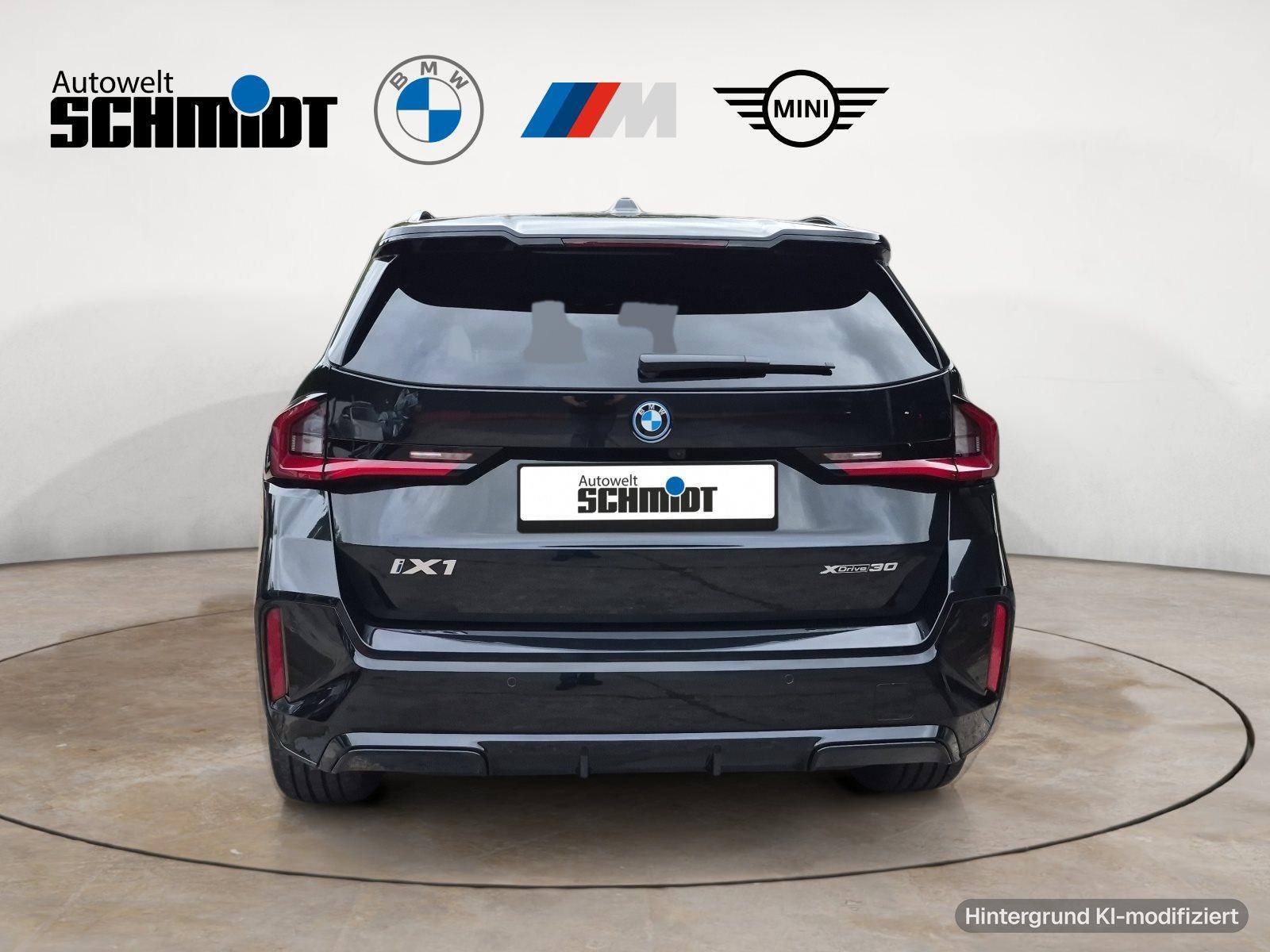 BMW iX1 – Bild 4