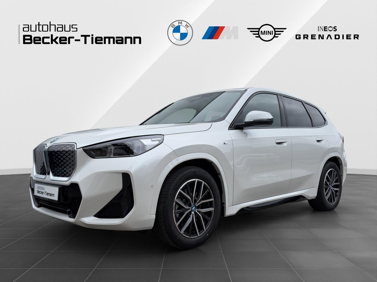 BMW iX1