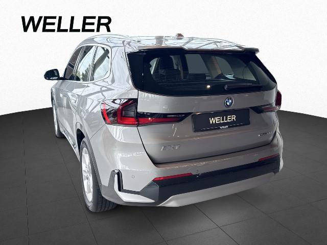 BMW iX1 – Bild 4