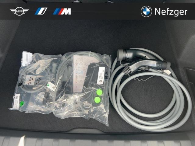 BMW iX2 – Bild 8