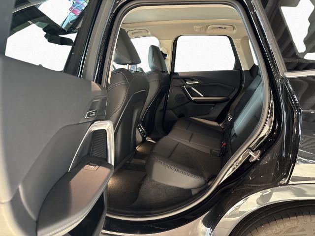 BMW iX1 – Bild 14