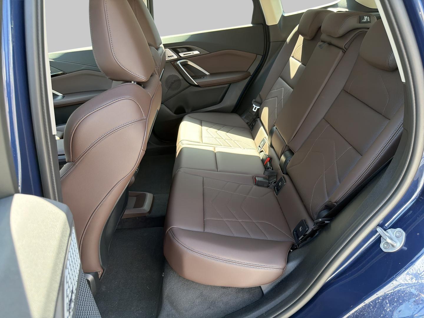 BMW iX1 – Bild 15