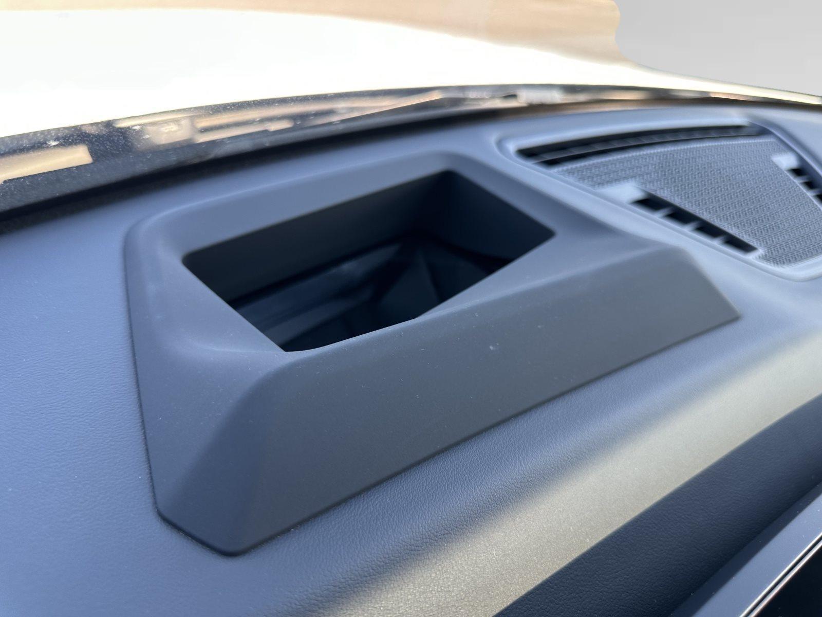 BMW iX1 – Bild 25