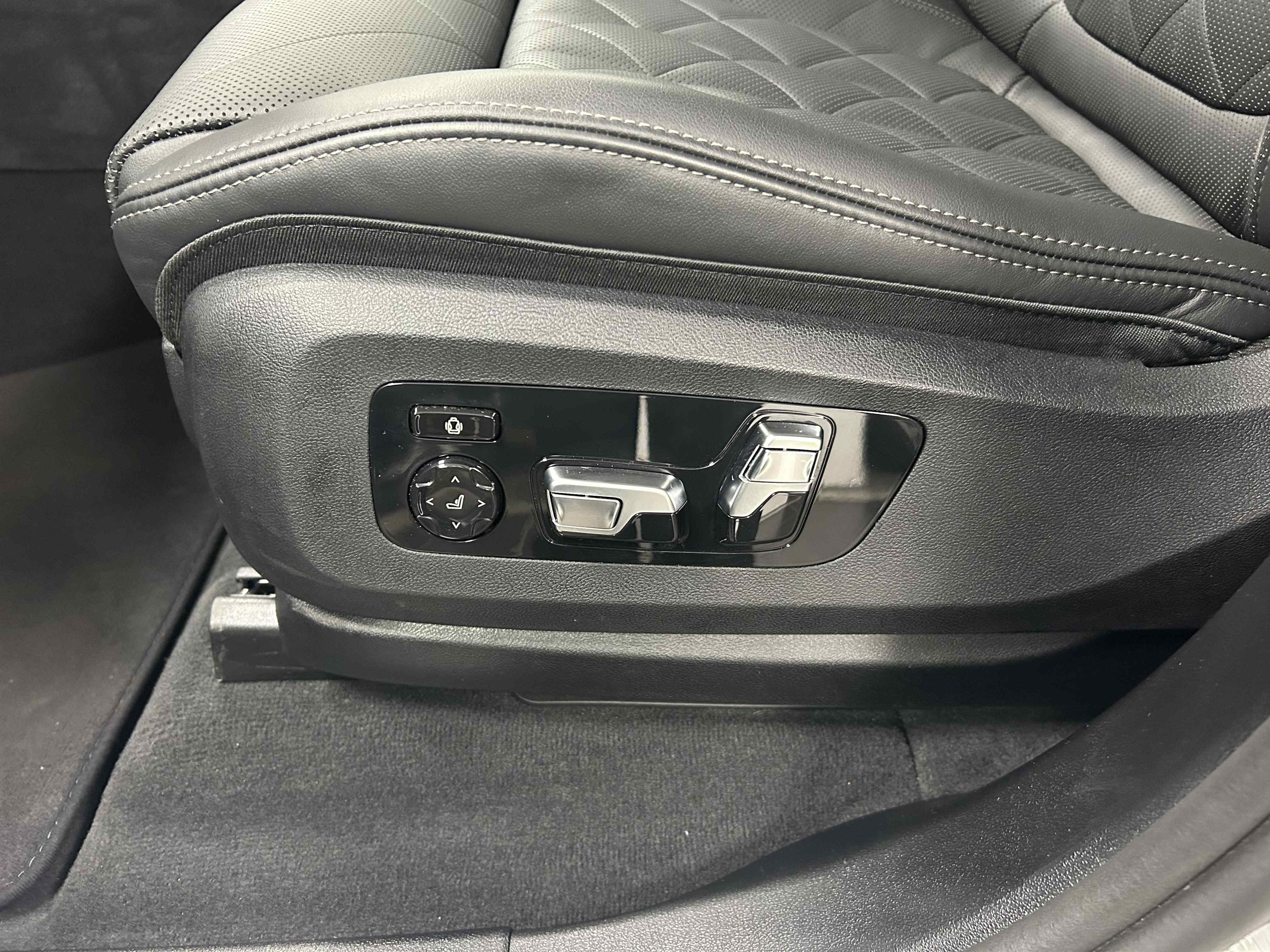 BMW X5 – Bild 13