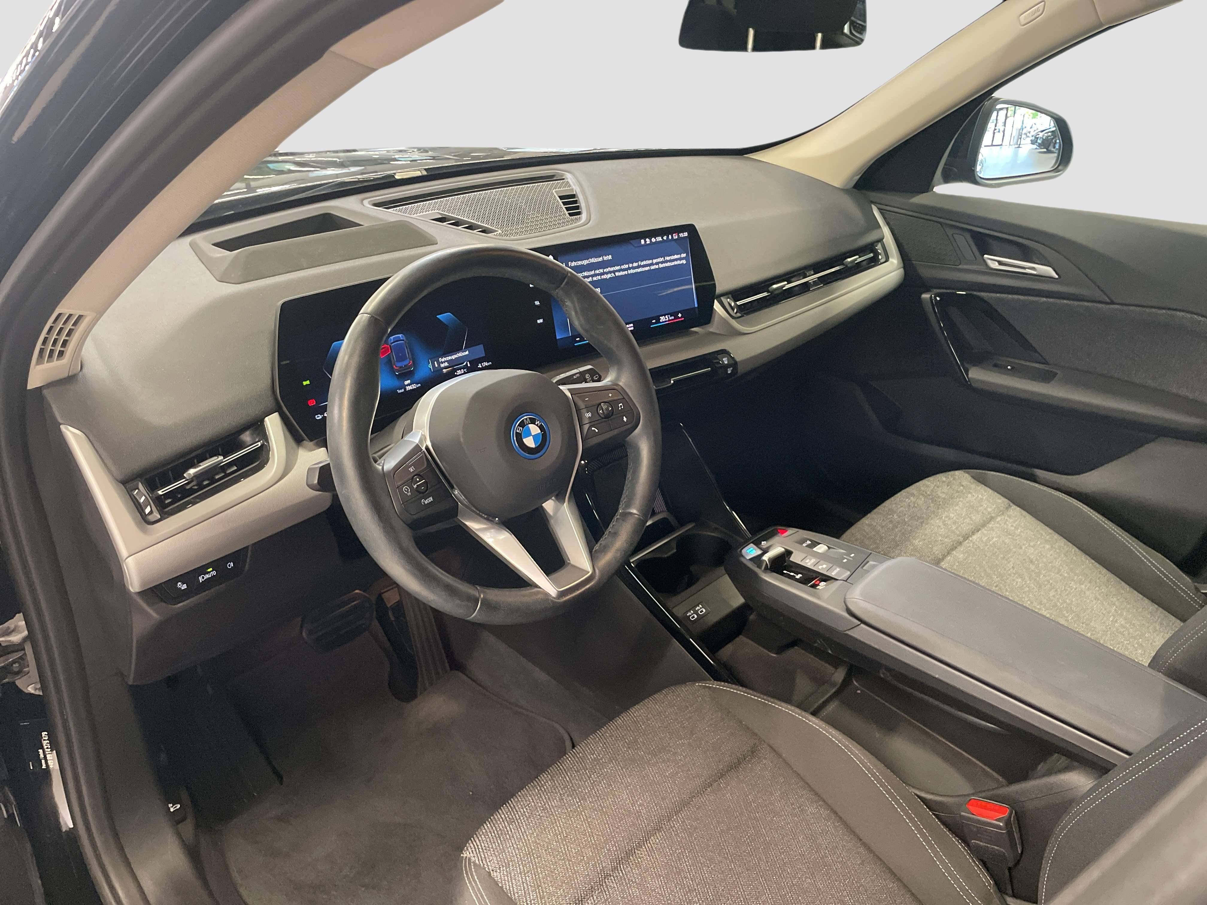 BMW iX1 – Bild 15