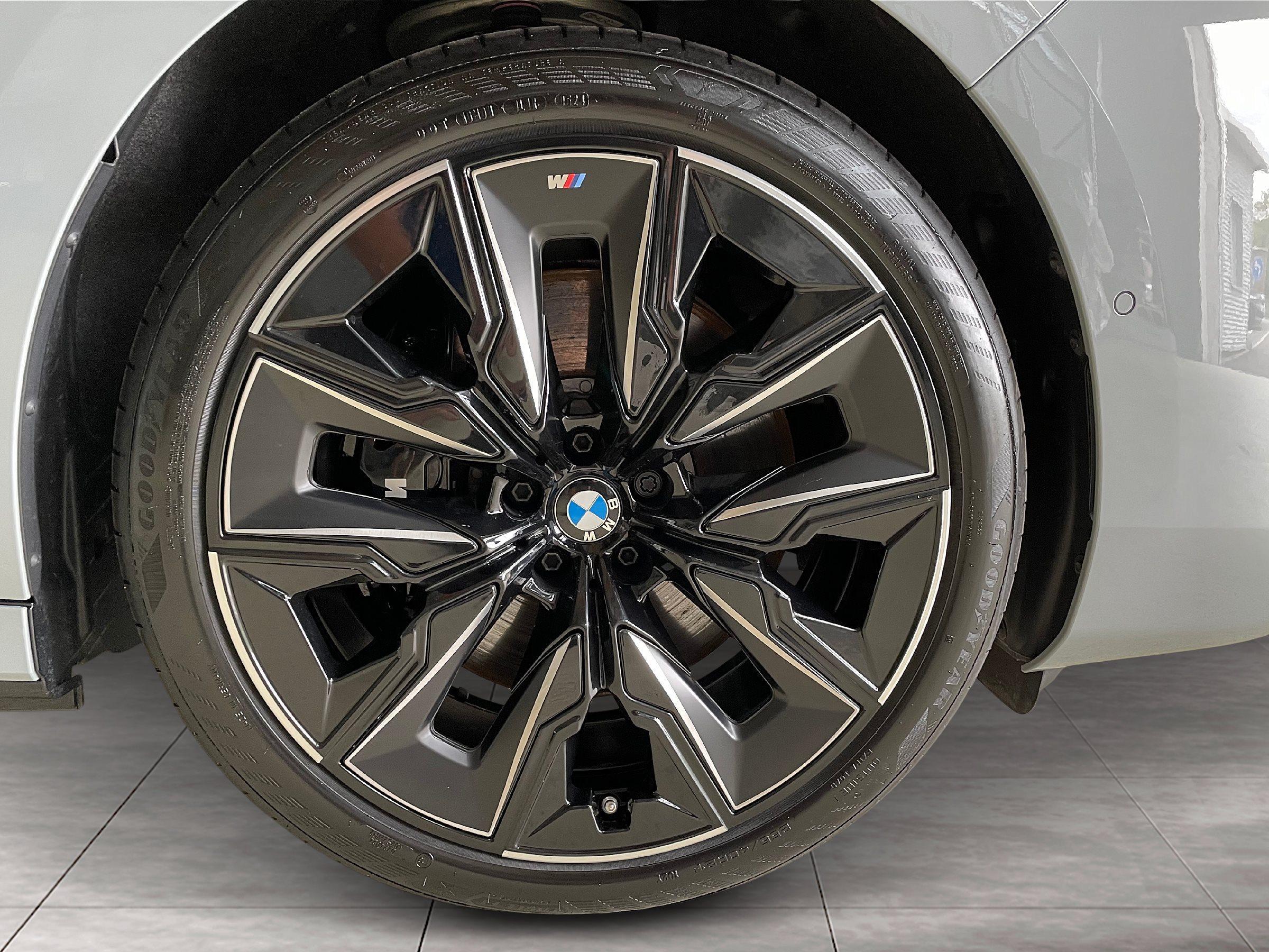BMW i7 – Bild 19