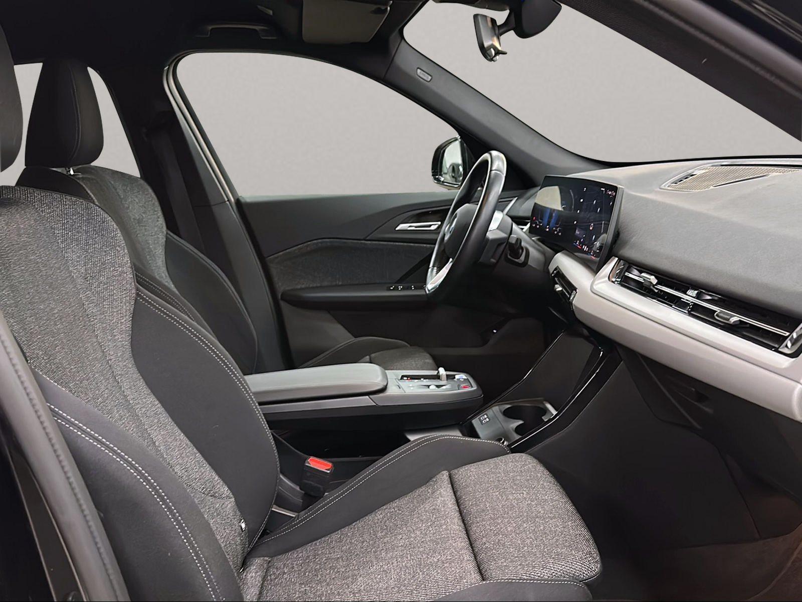 BMW iX1 – Bild 9