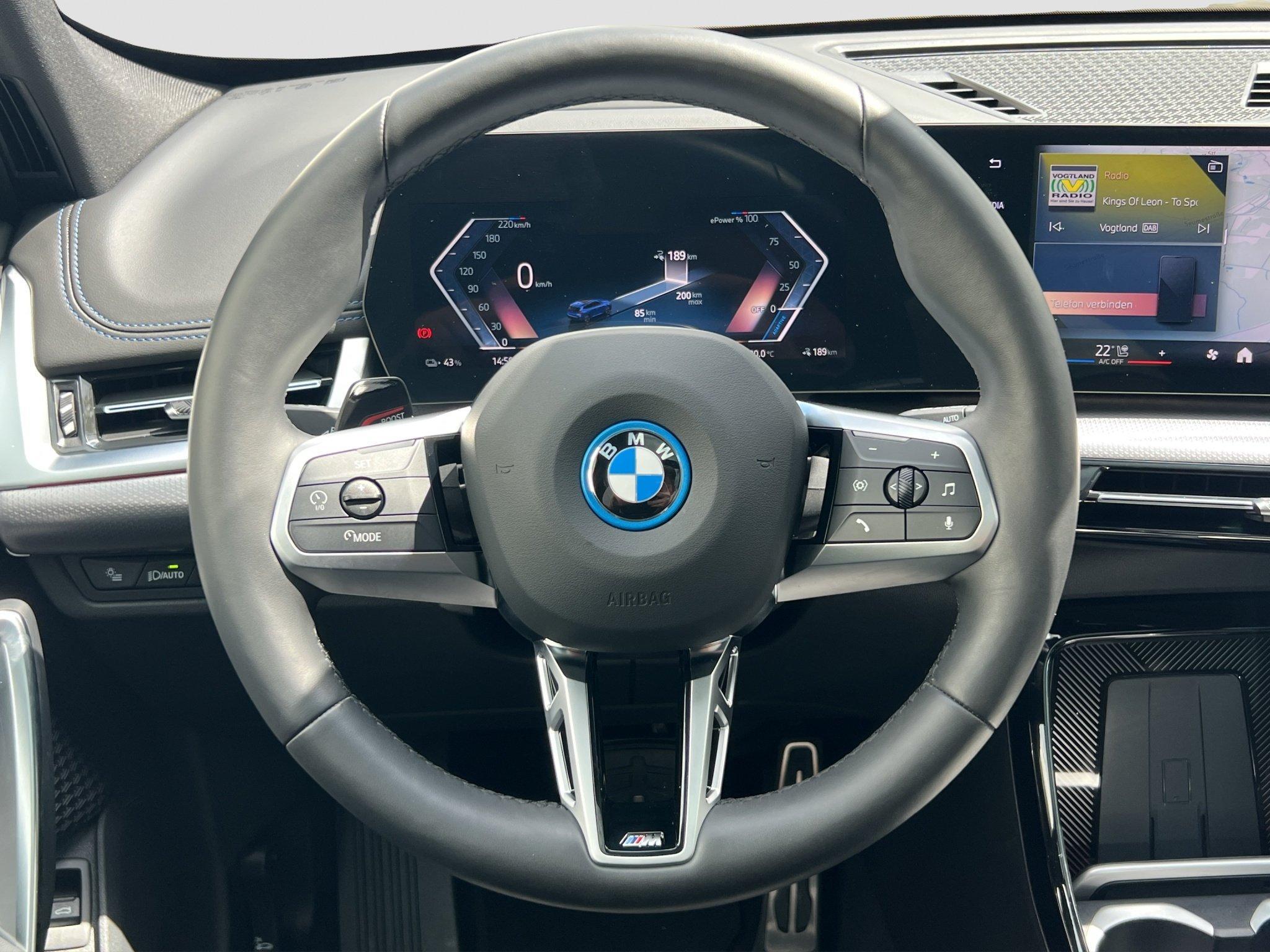 BMW iX1 – Bild 14