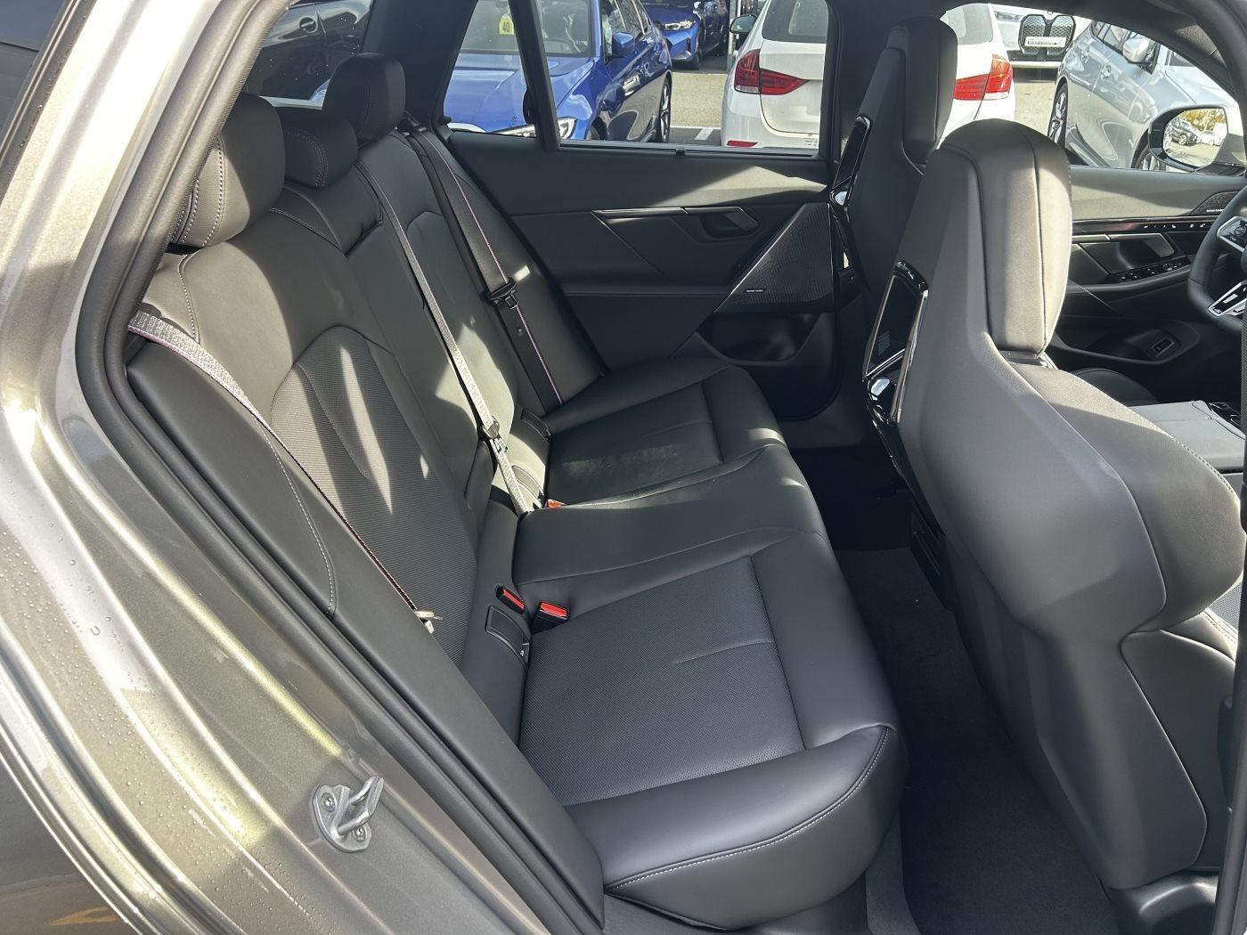 BMW 5er Touring – Bild 8