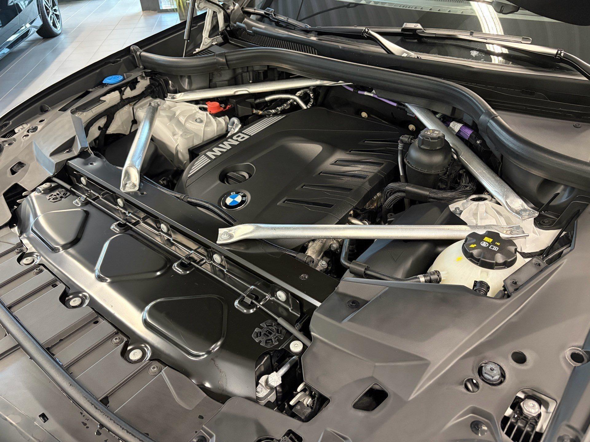 BMW X5 – Bild 12