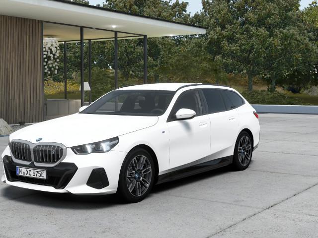 BMW i5 Touring