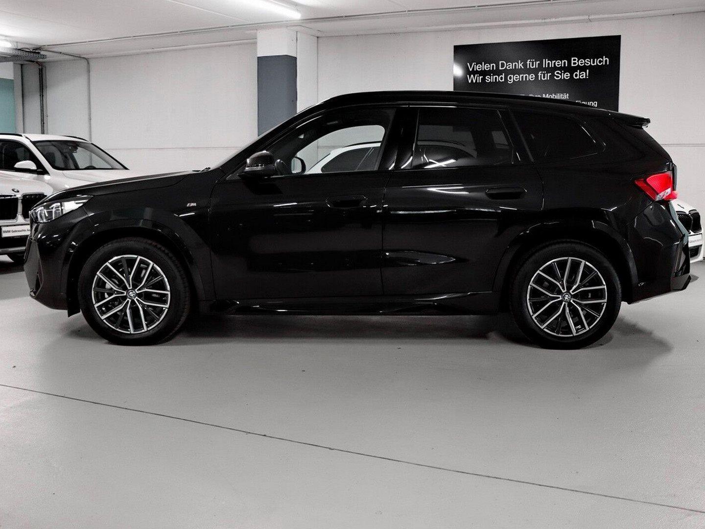 BMW iX1 – Bild 2
