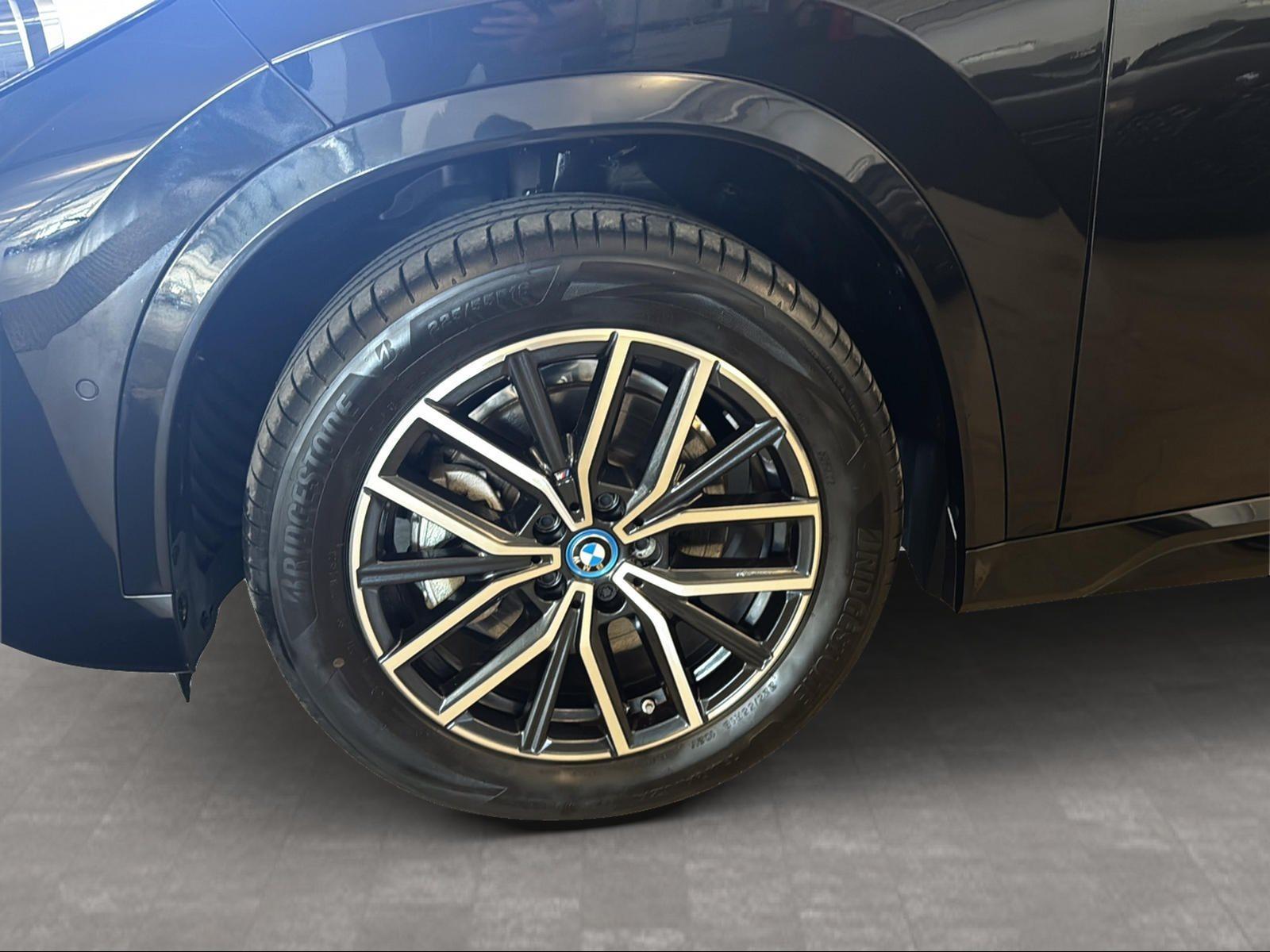 BMW iX1 – Bild 6