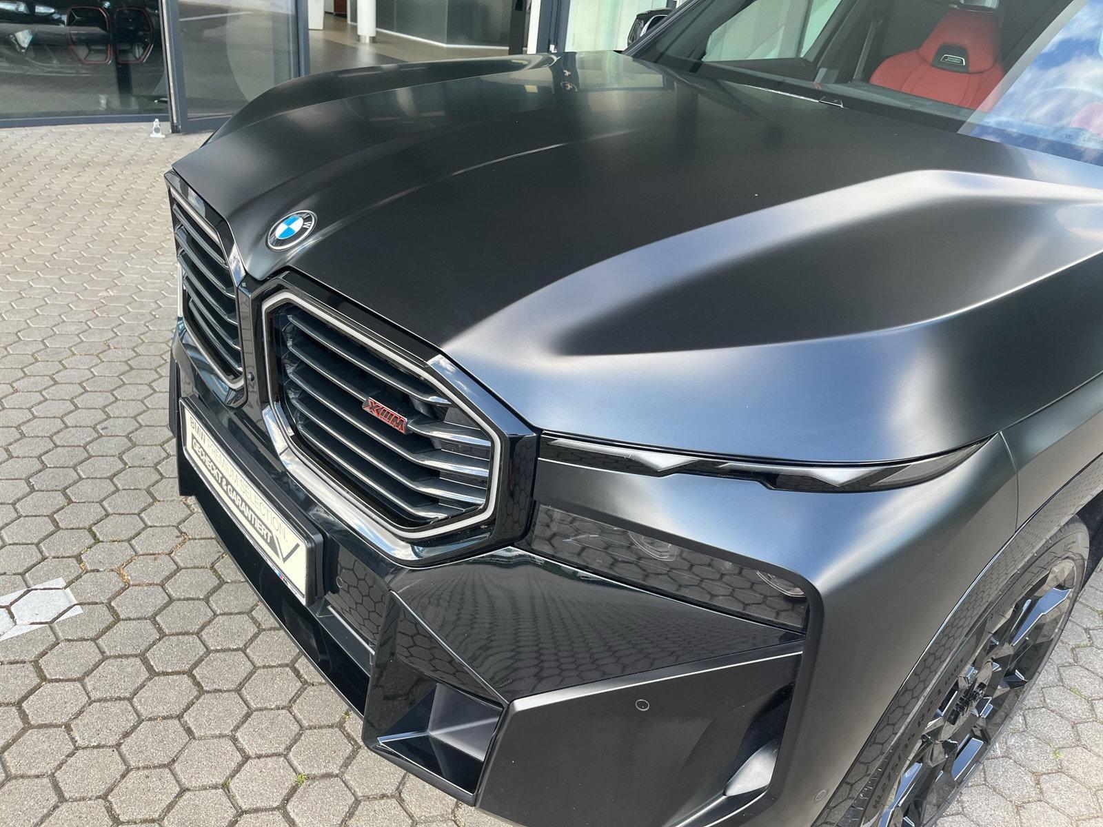 BMW XM