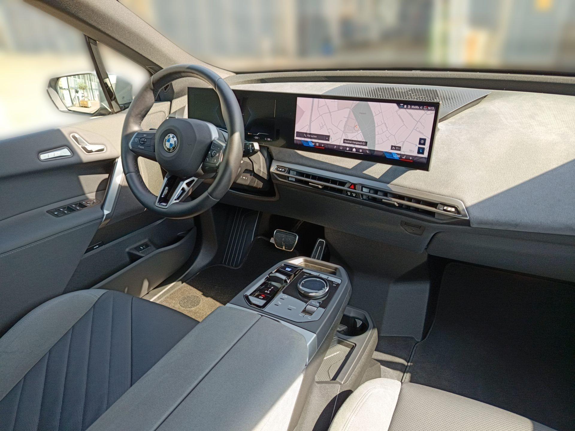 BMW iX – Bild 17