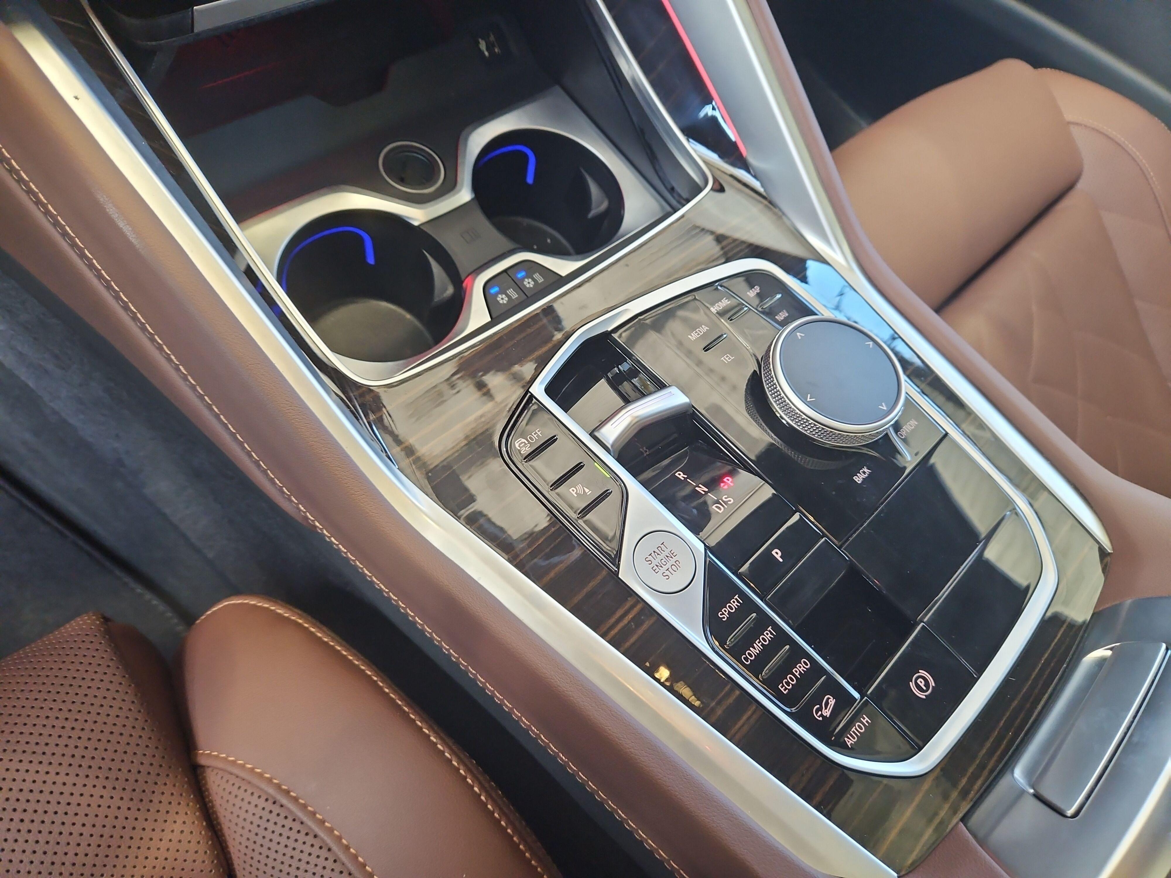 BMW X6 – Bild 15