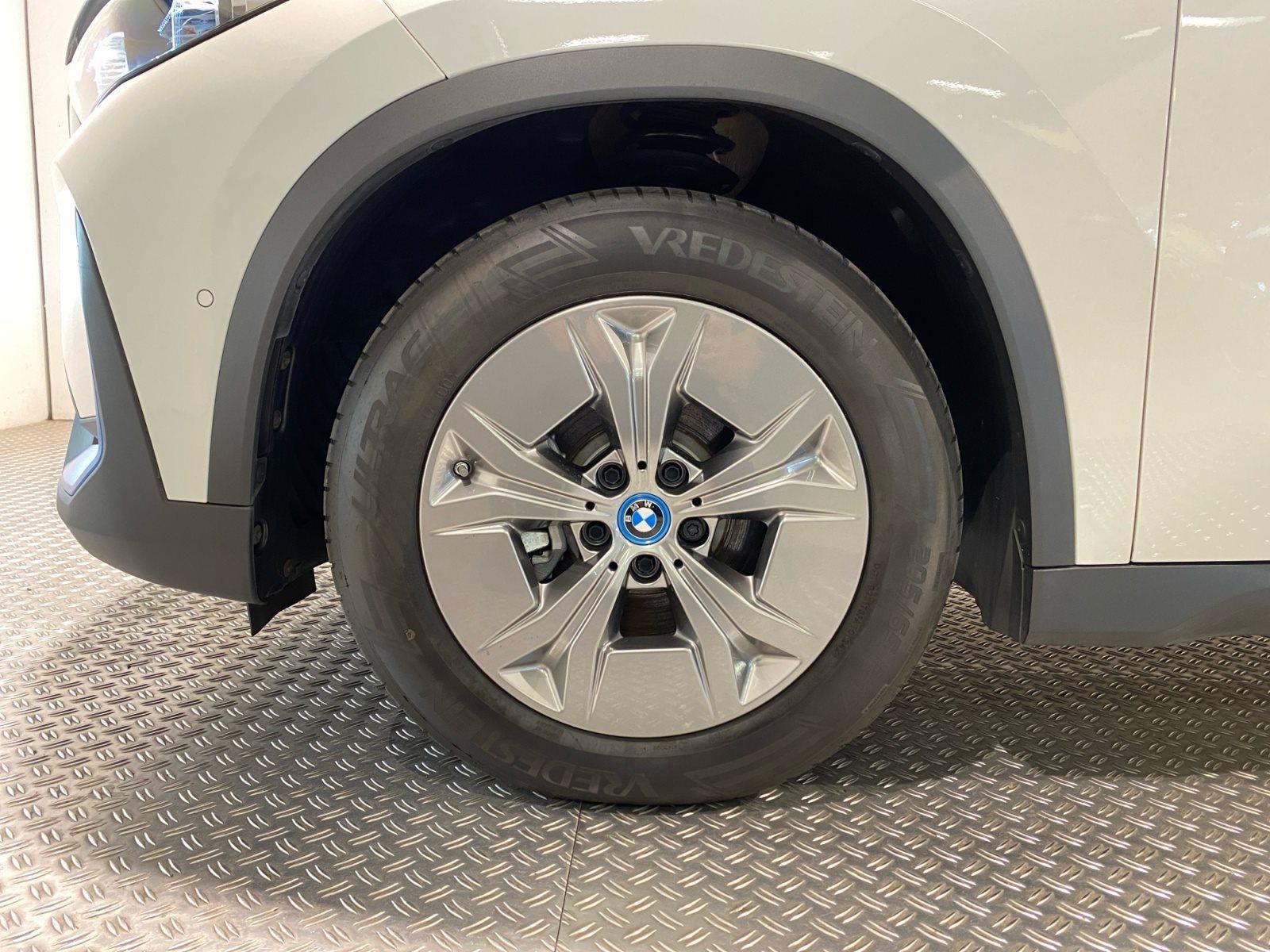 BMW iX1 – Bild 16