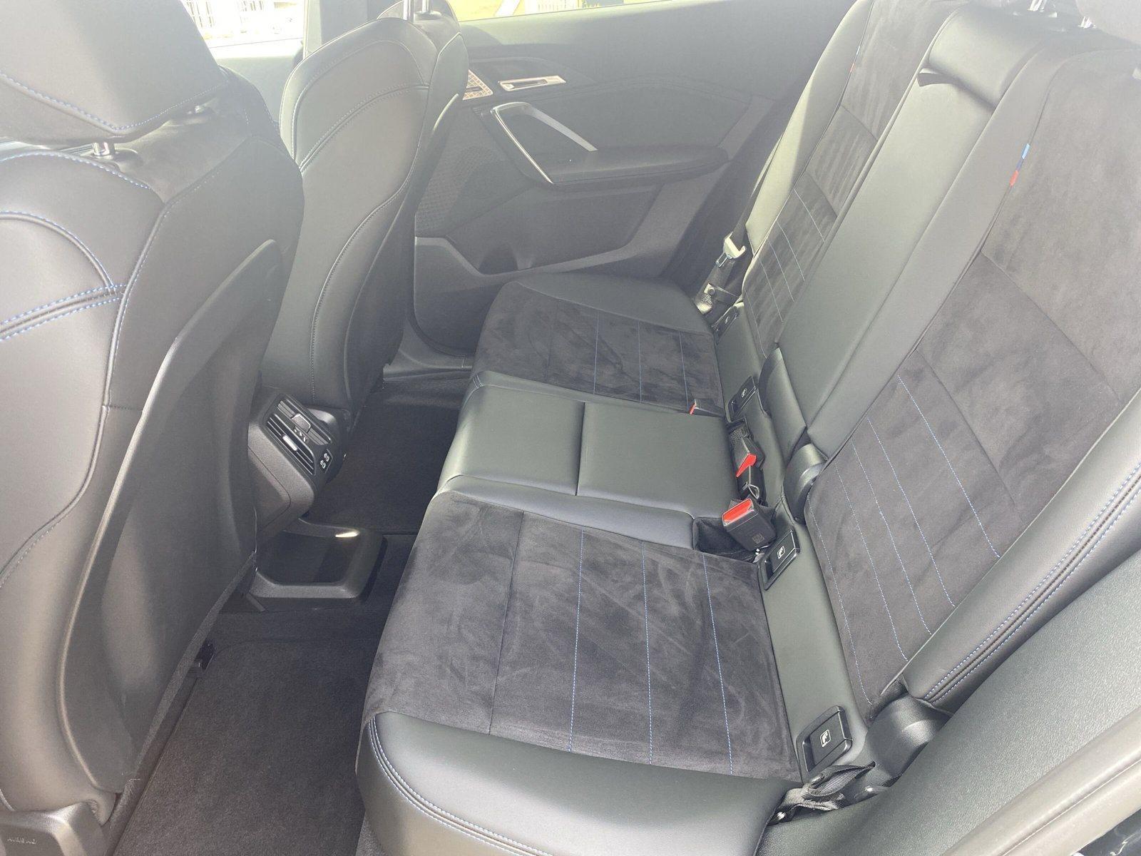 BMW iX2 – Bild 12