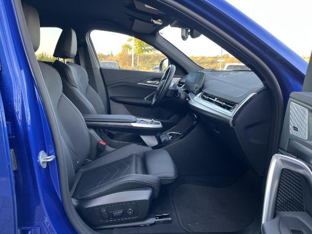 BMW iX2 – Bild 8