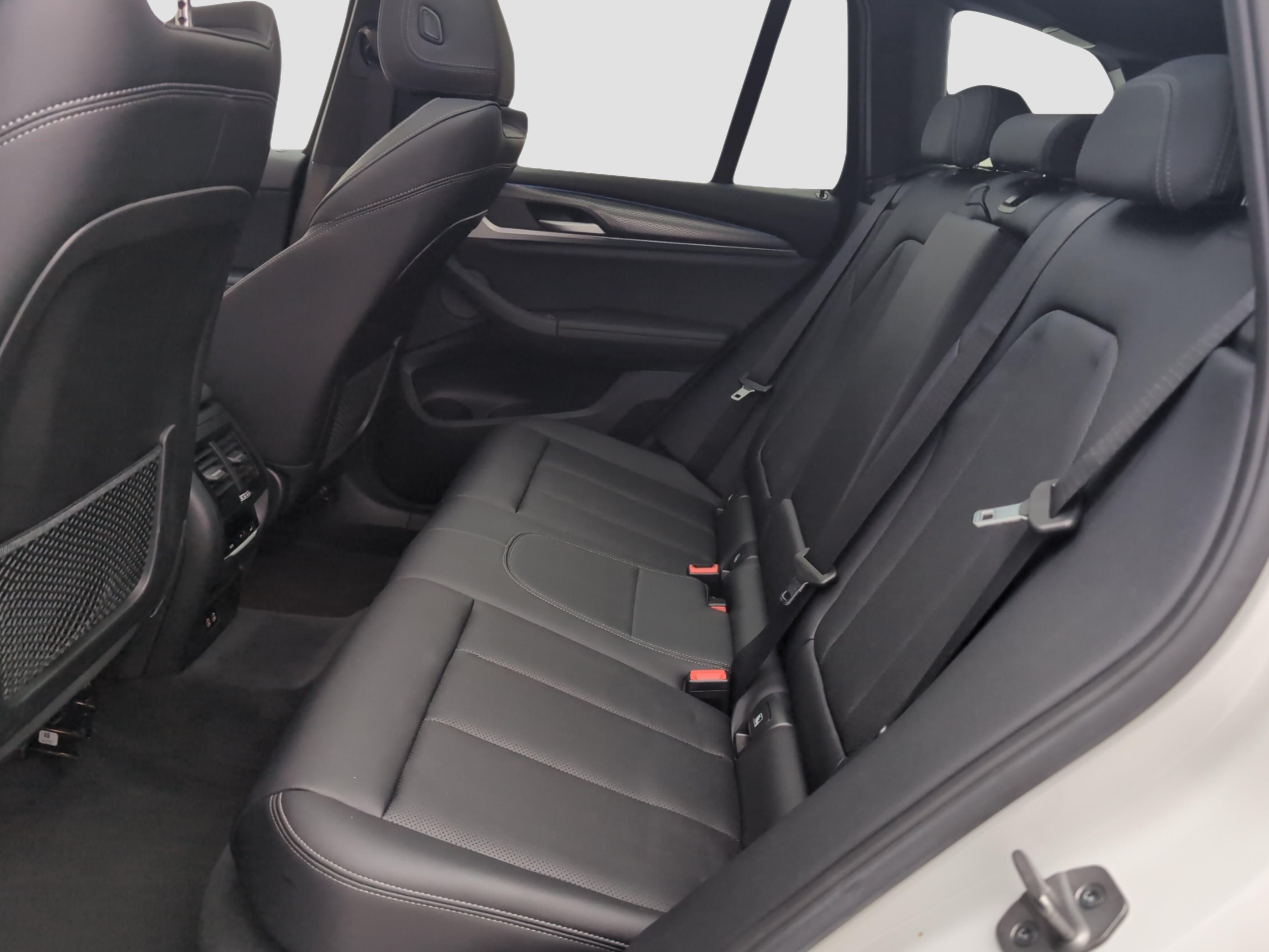 BMW X3 – Bild 16