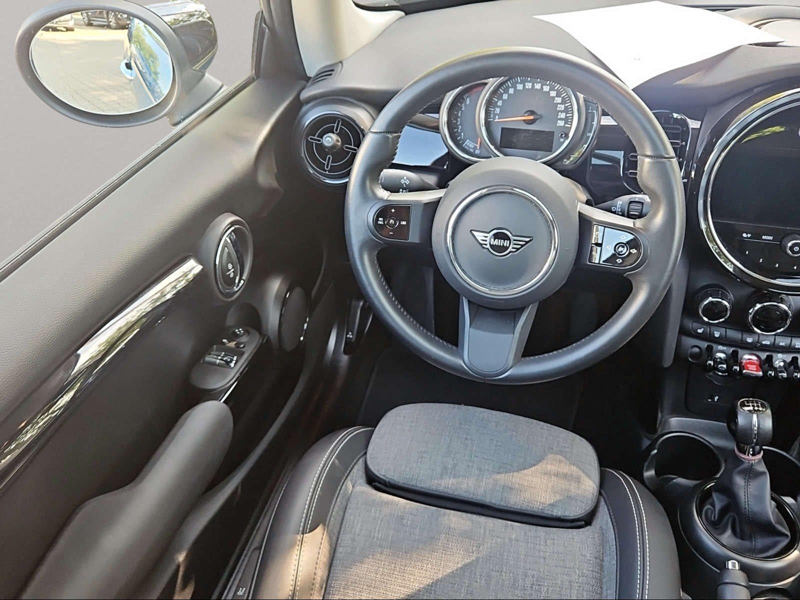 MINI Cooper 3-Türer – Bild 18