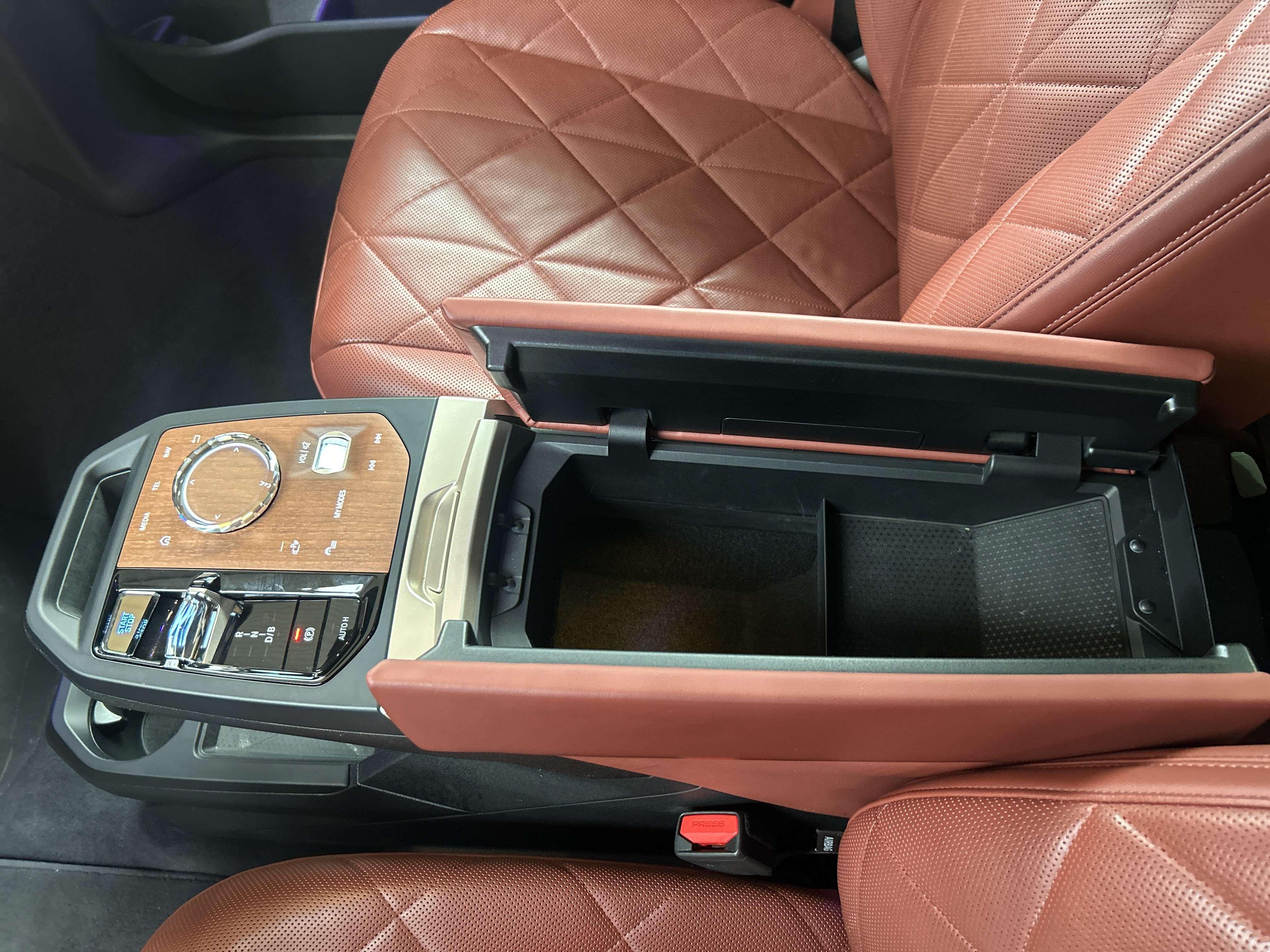 BMW iX – Bild 21