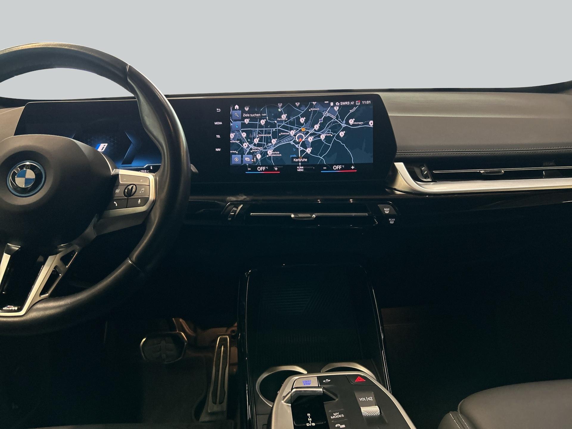 BMW iX1 – Bild 13
