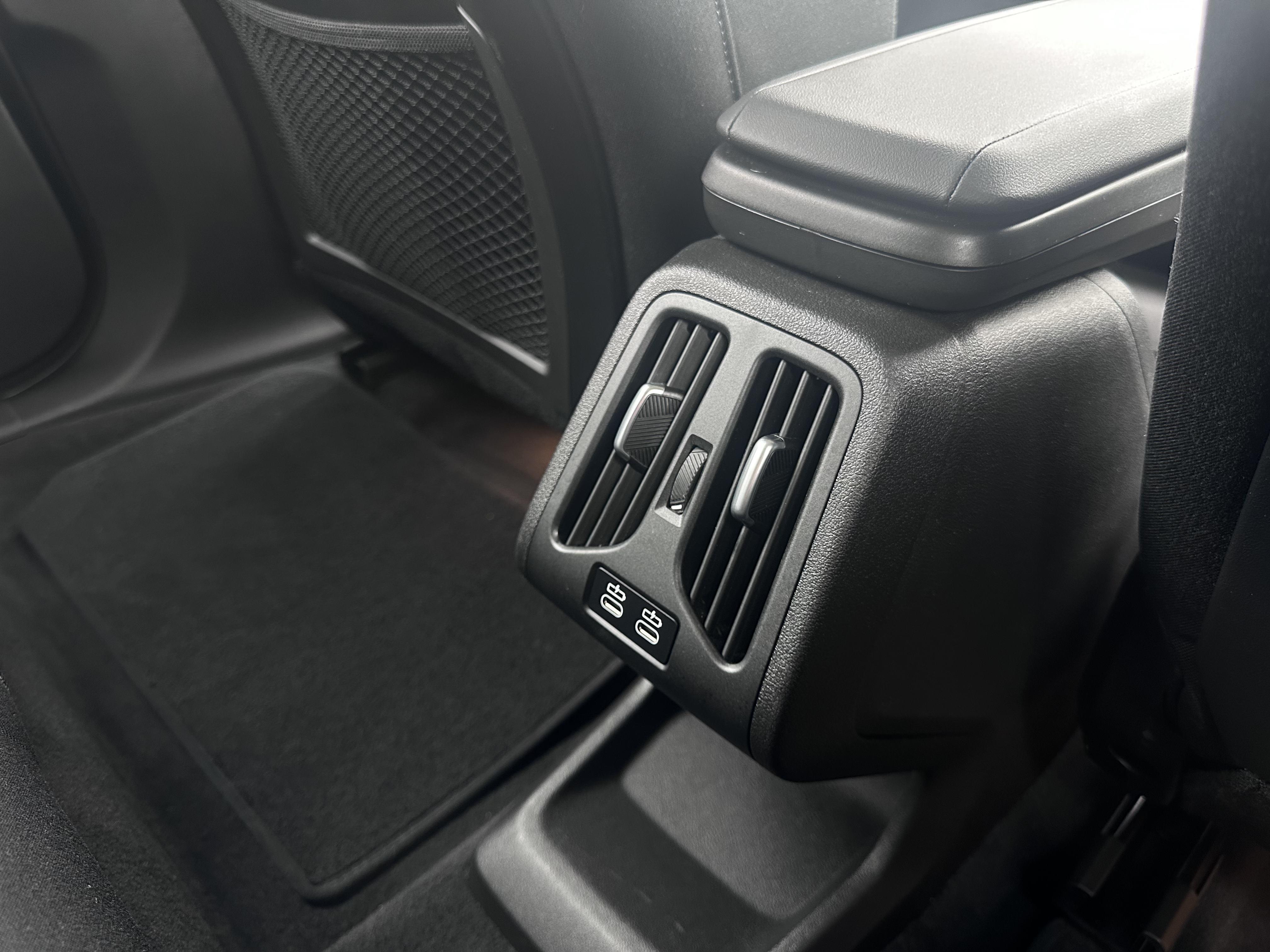 BMW iX1 – Bild 22