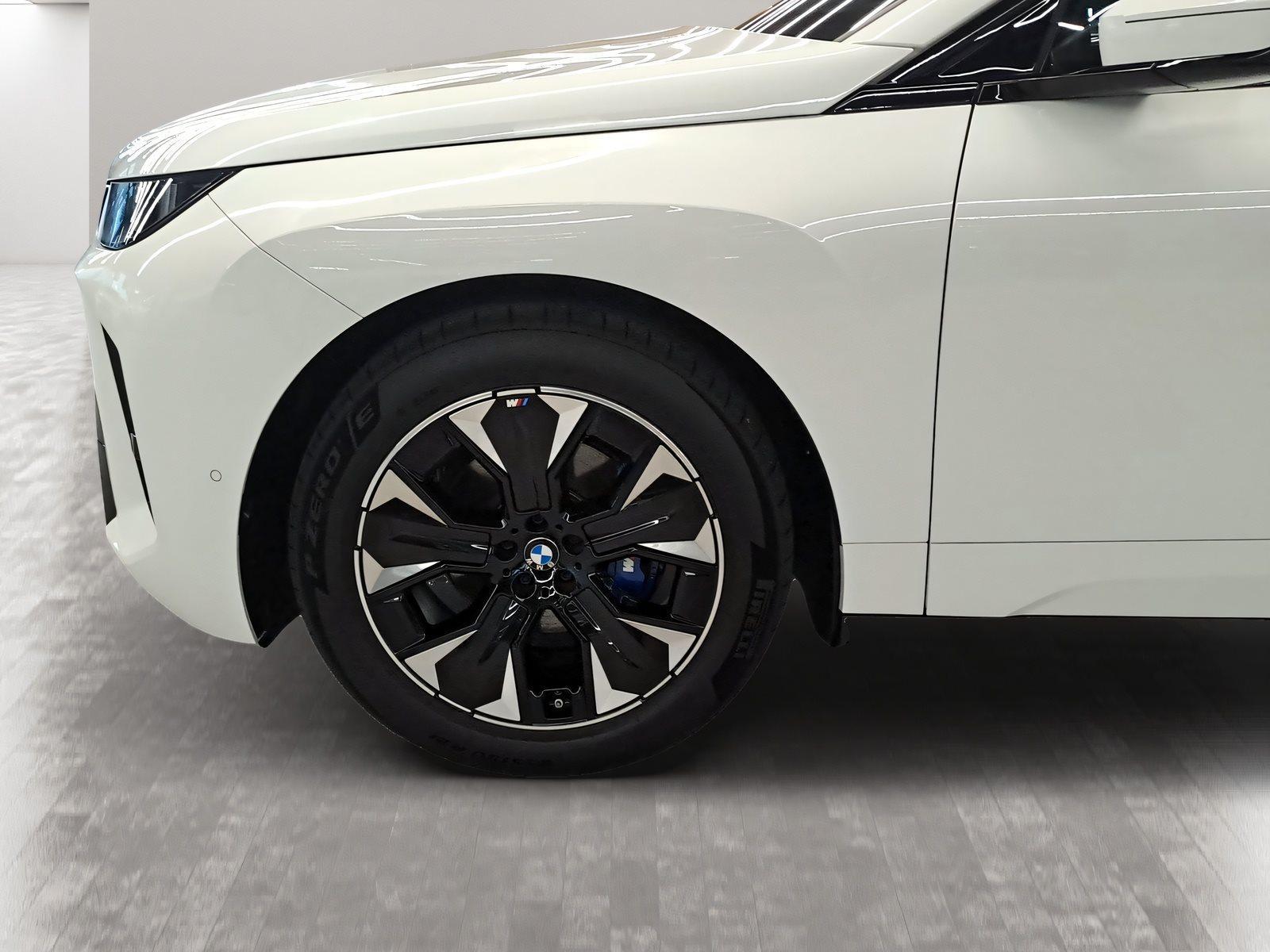 BMW iX – Bild 16