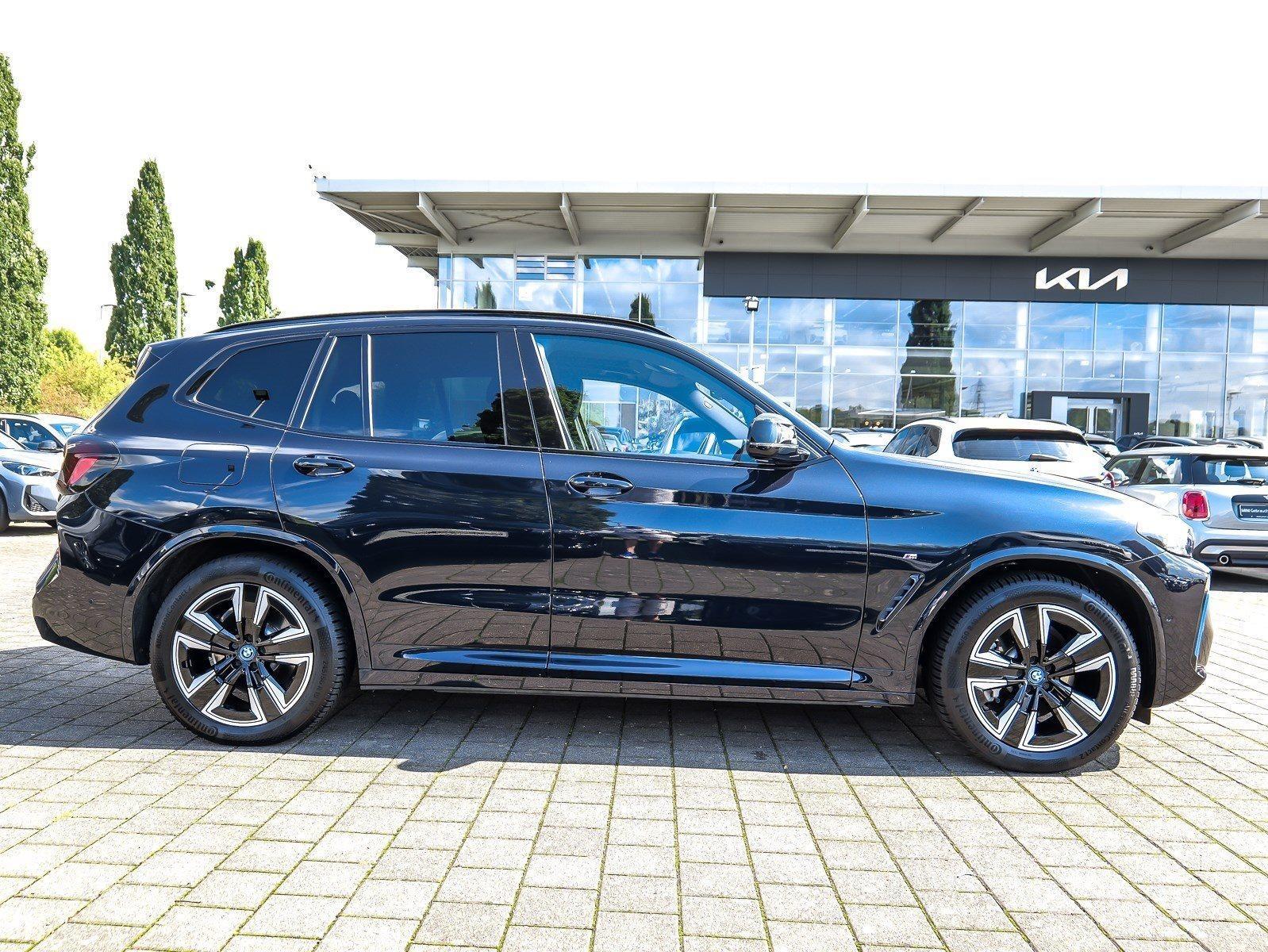 BMW iX3 – Bild 16