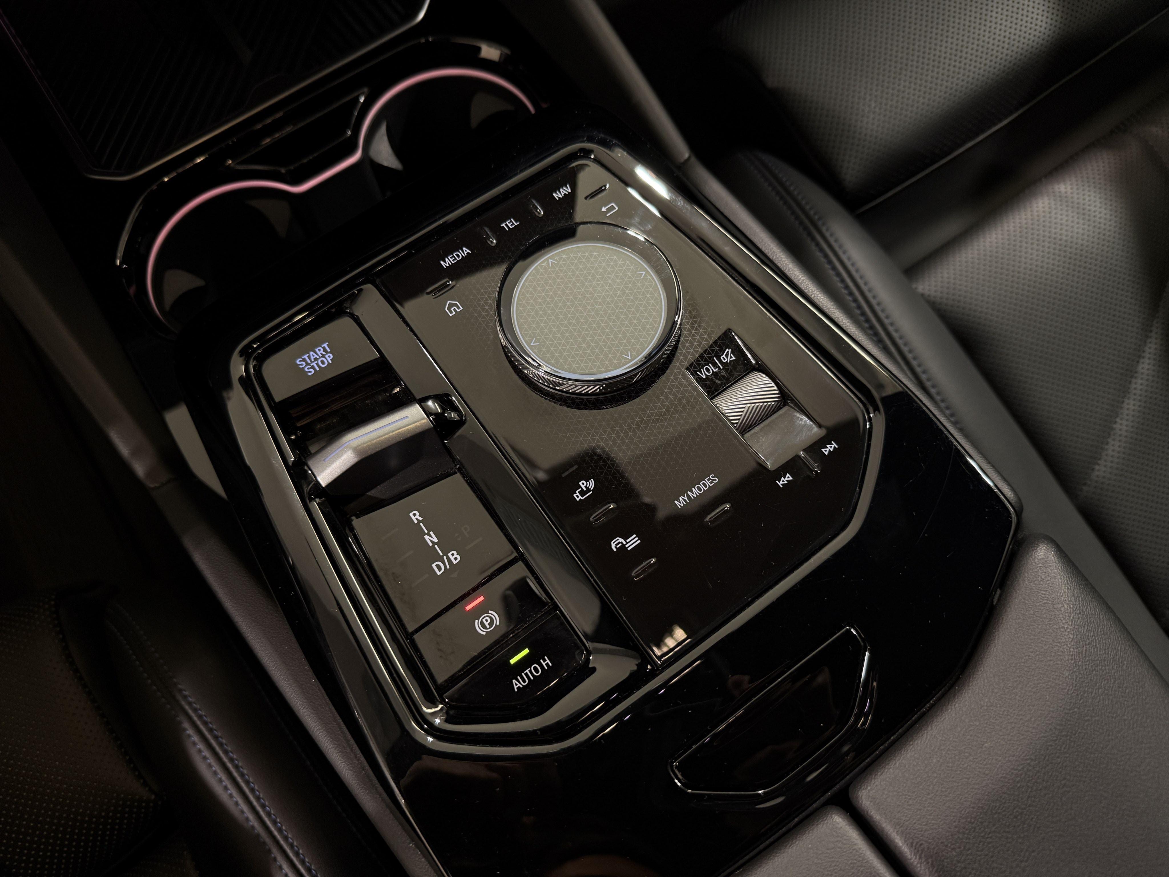 BMW i5 Touring – Bild 21