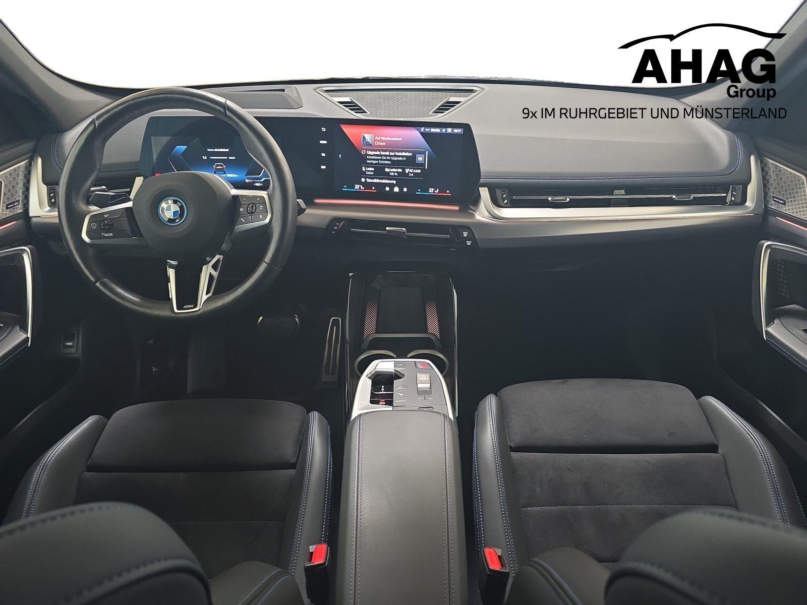 BMW iX1 – Bild 11