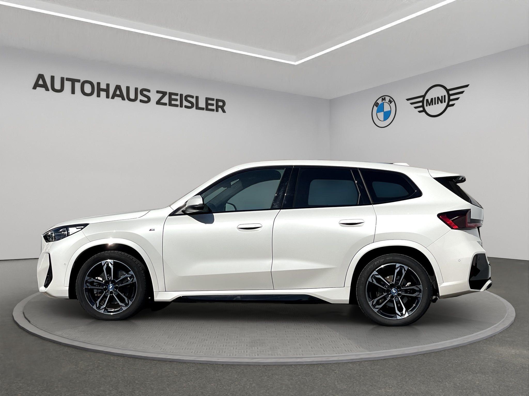 BMW iX1 – Bild 4
