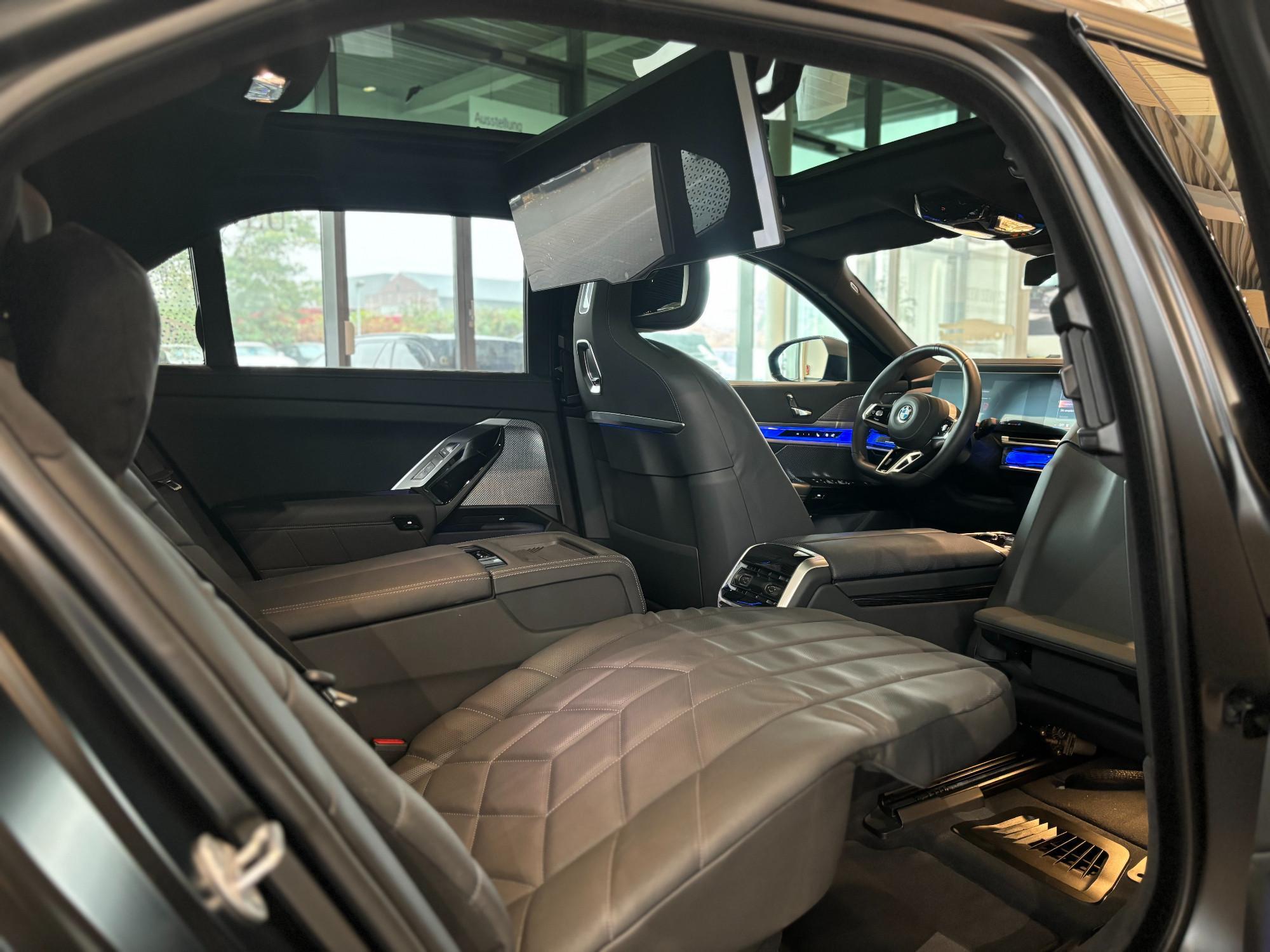 BMW 7er – Bild 24