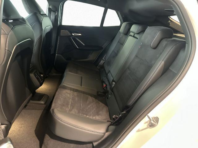 BMW iX2 – Bild 14