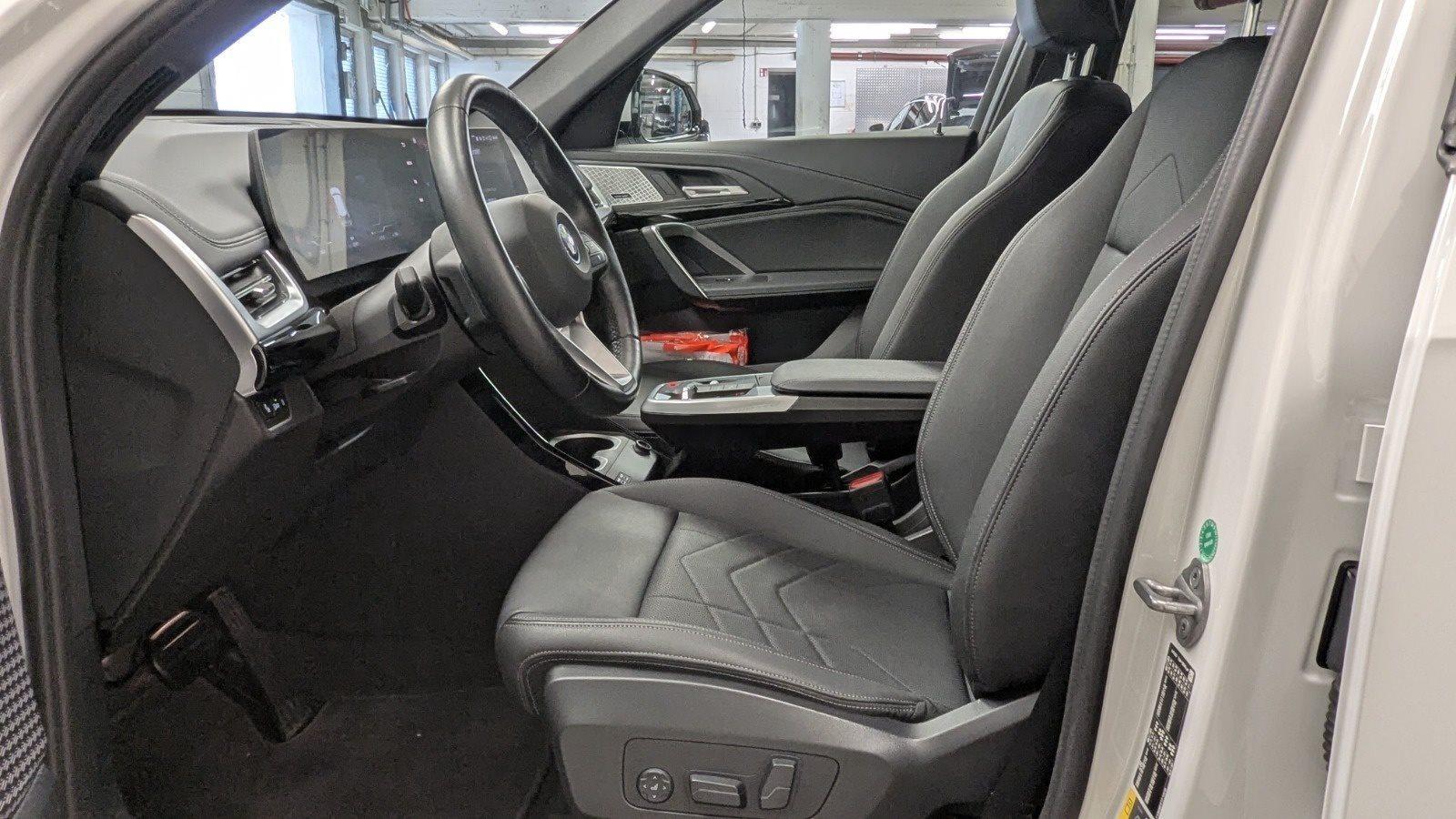 BMW iX1 – Bild 25