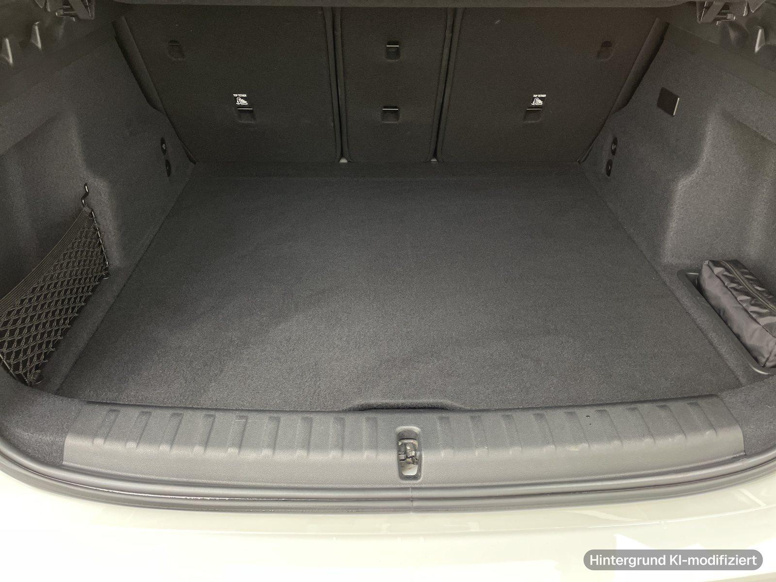 BMW iX1 – Bild 12