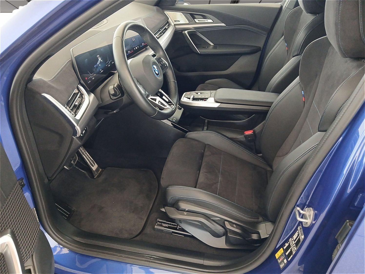 BMW iX2 – Bild 8
