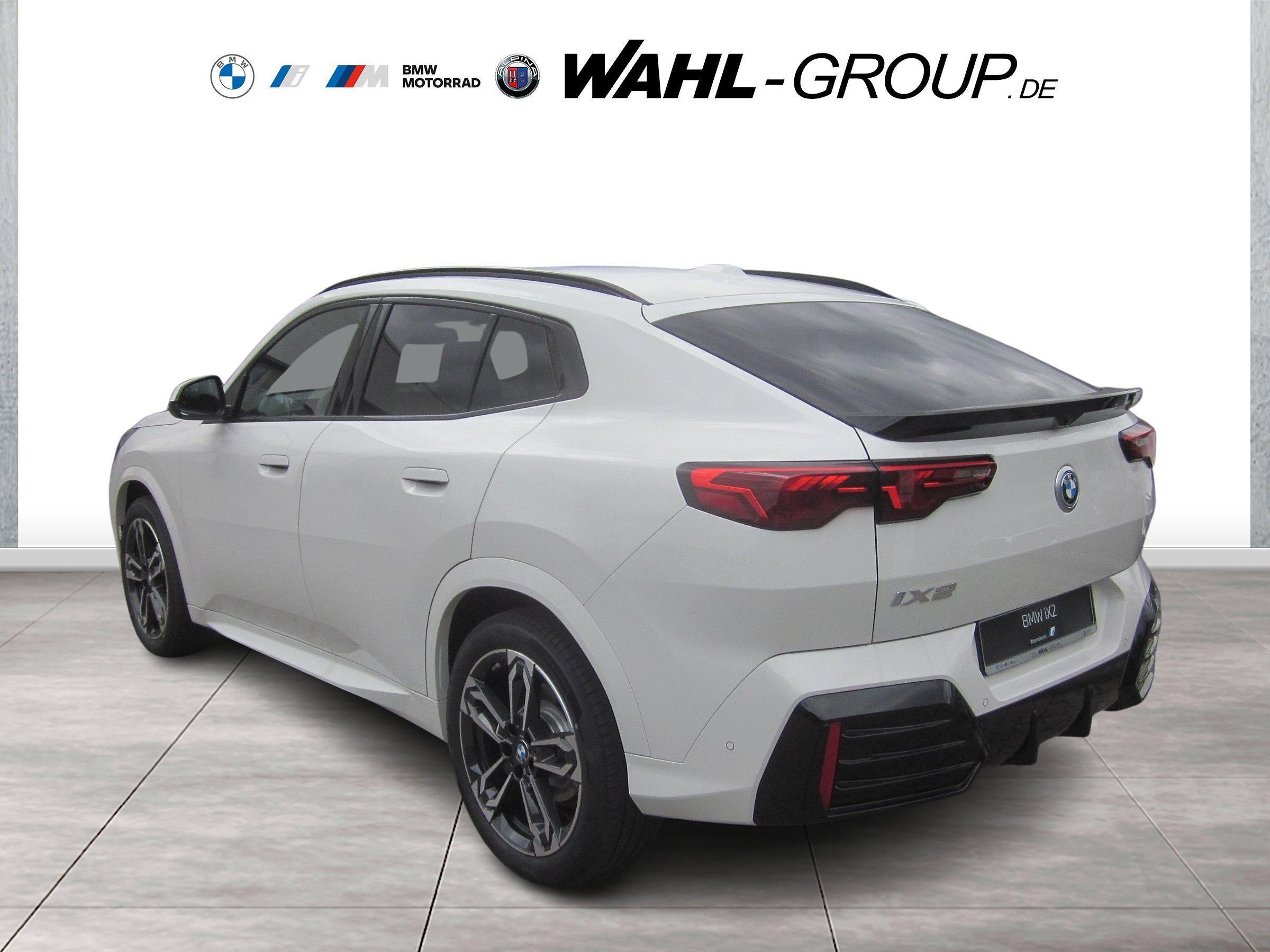 BMW iX2 – Bild 13