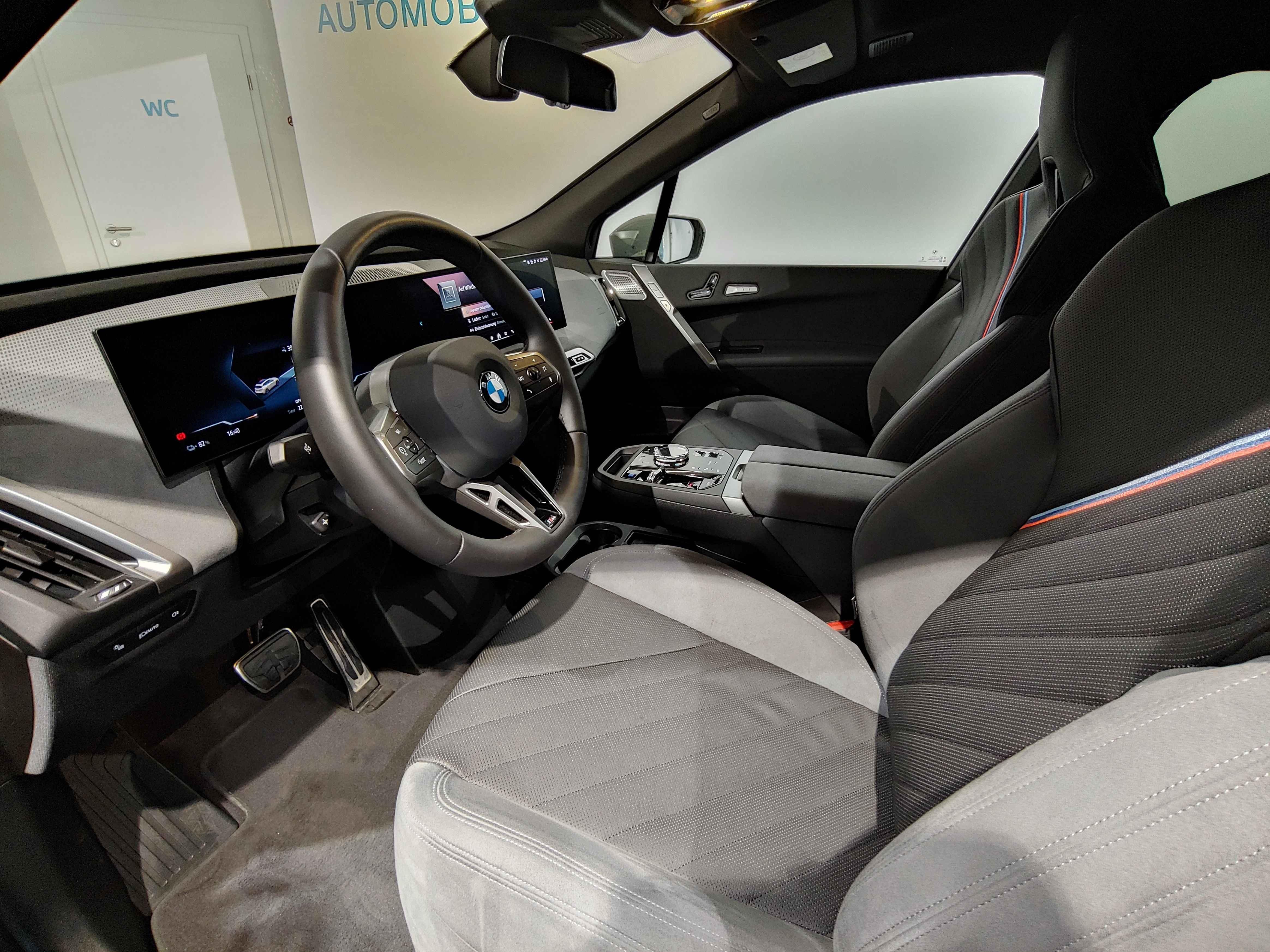 BMW iX – Bild 8