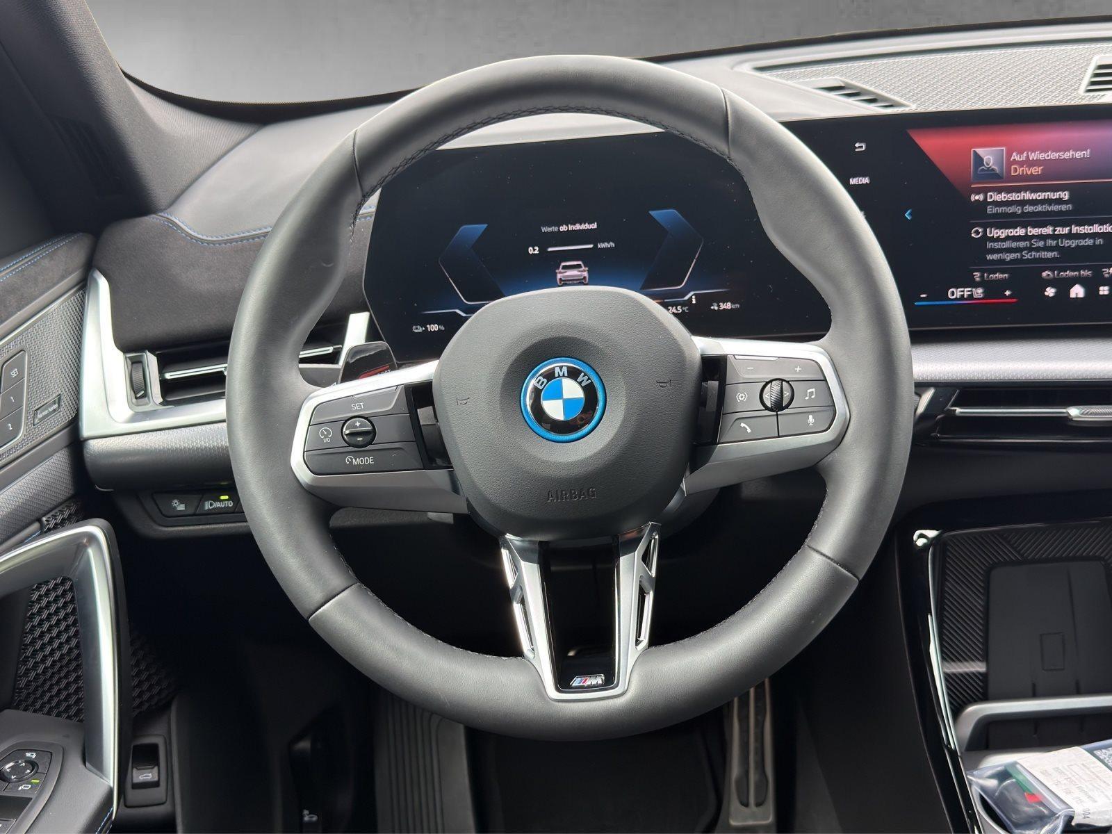 BMW iX1 – Bild 13
