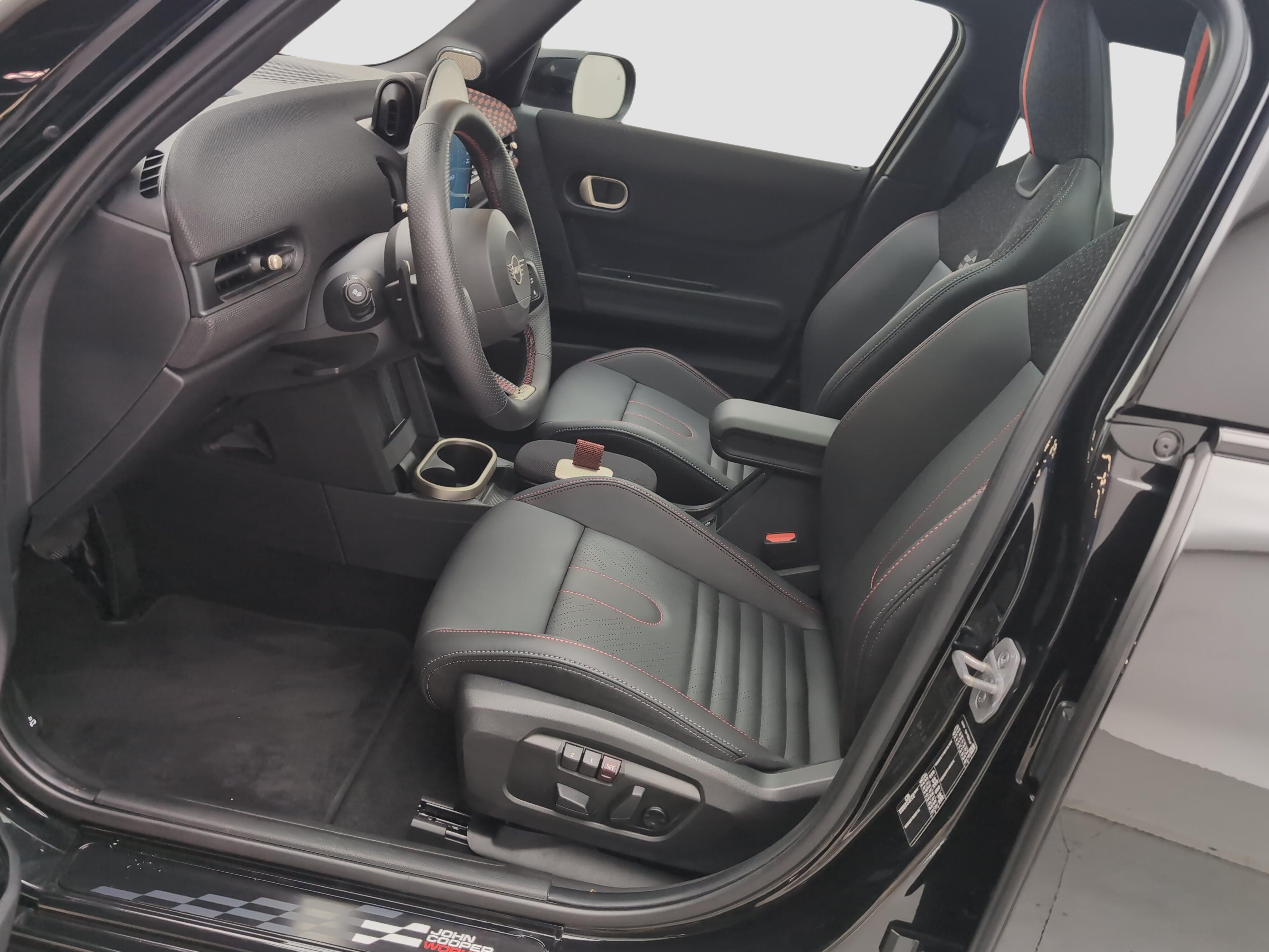 MINI Cooper 5-Türer – Bild 8