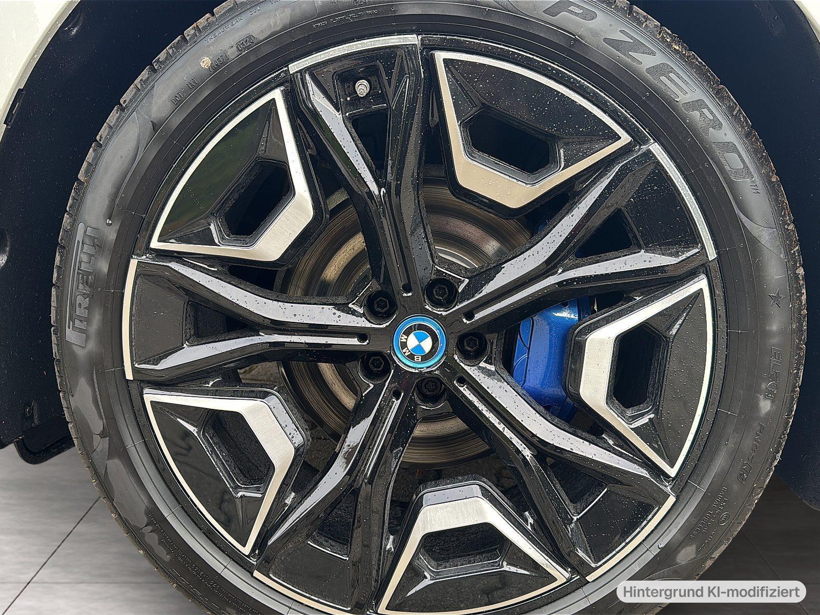 BMW iX – Bild 12